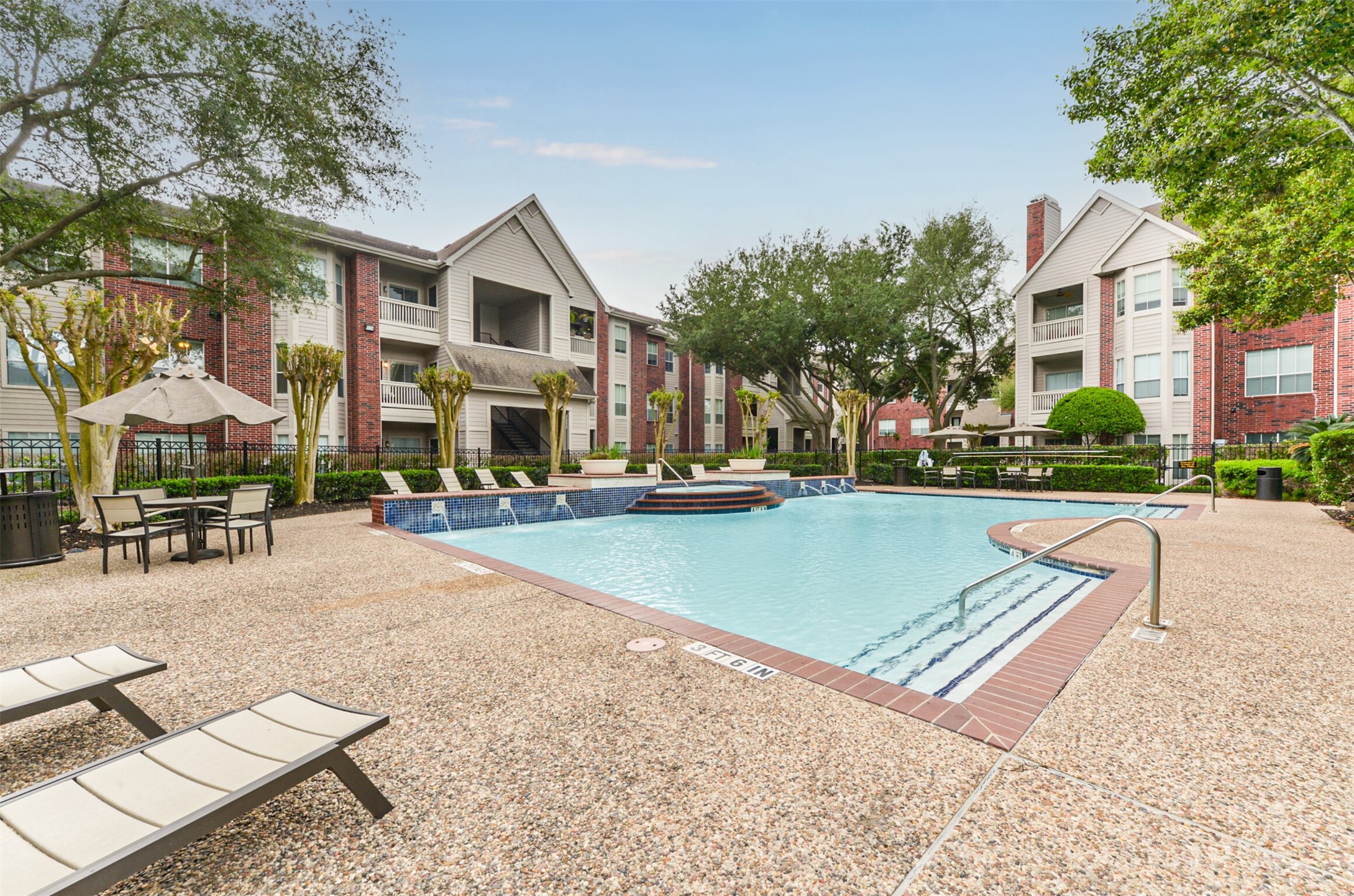 1330 Old Spanish Trail, #8104, Houston, TX 77054