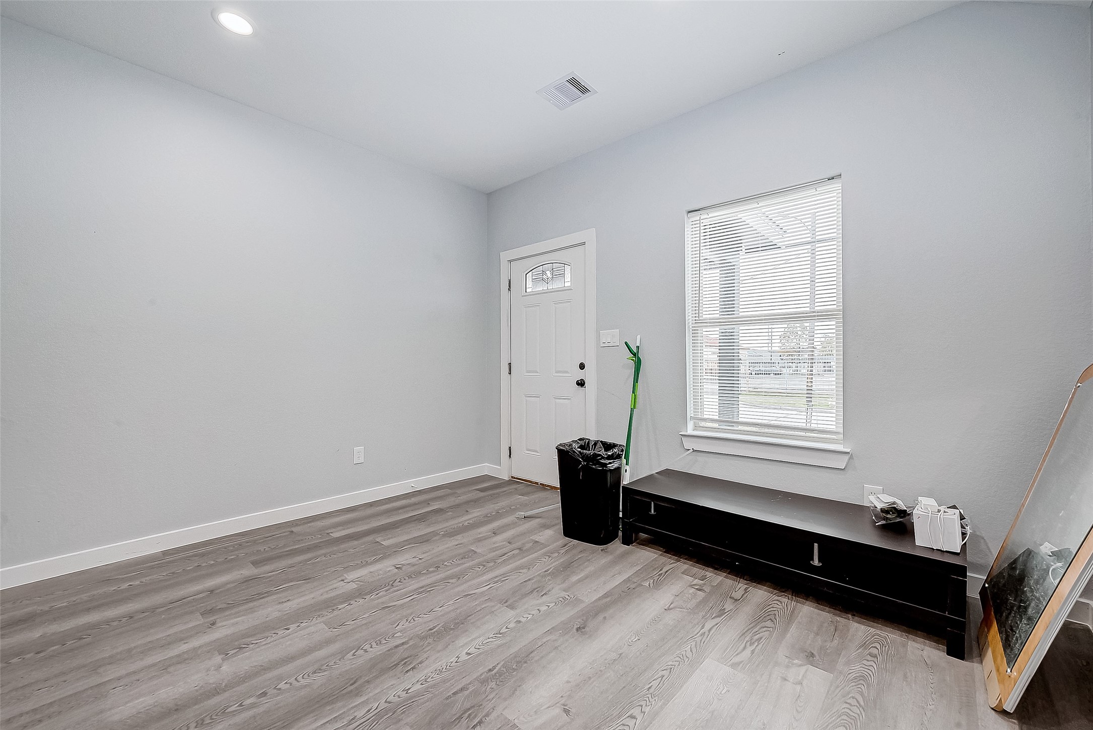 6725 Avenue K, Houston, TX 77011