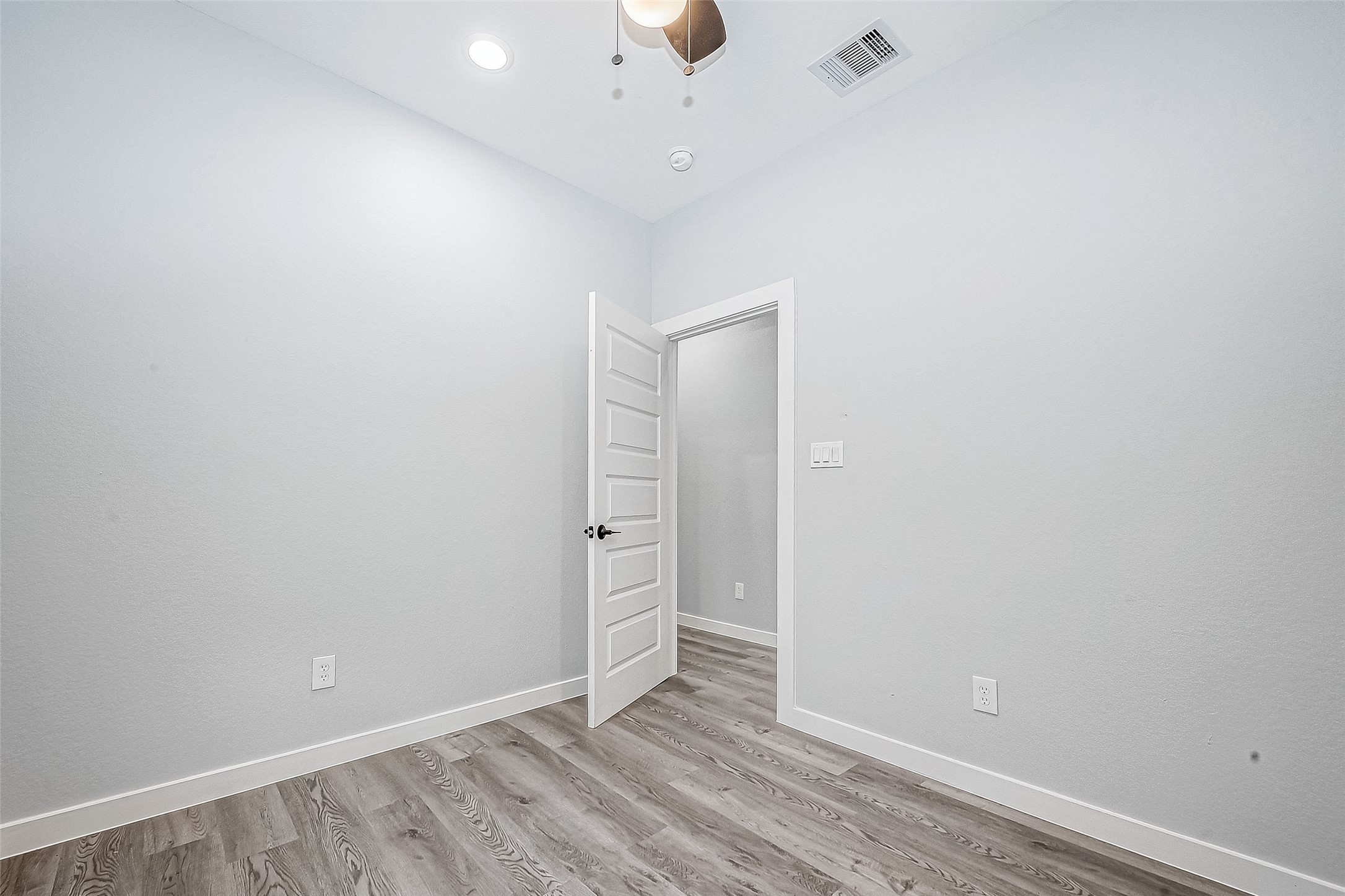 6725 Avenue K, Houston, TX 77011