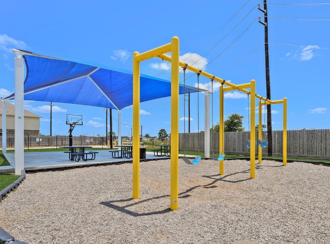 507 Chardonnay Drive, Alvin, TX 77511