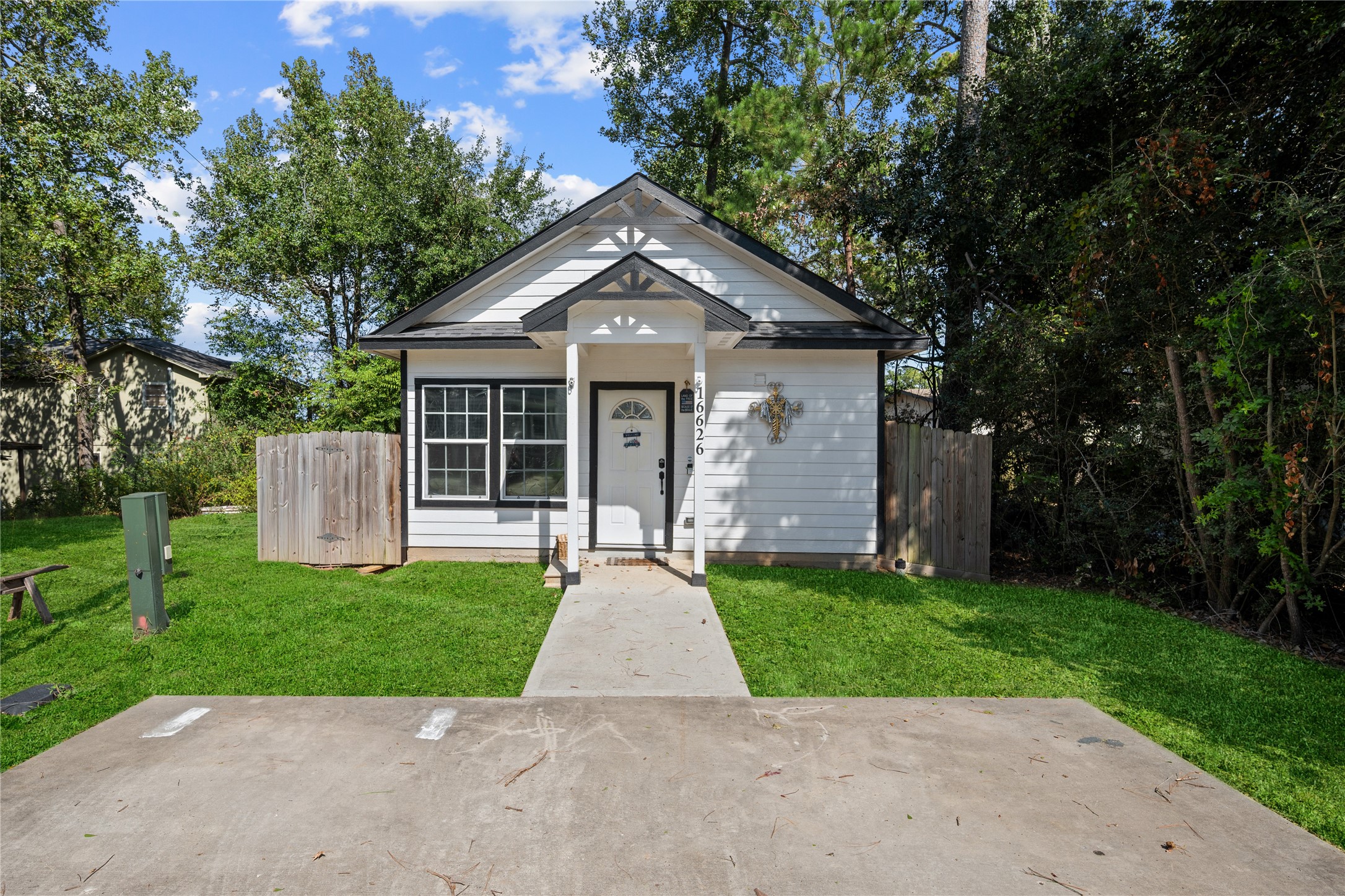 16626 E Dounreay, Montgomery, TX 77316