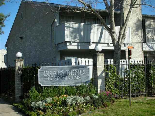 10767 Braes Bend Drive, Houston, TX 77071 10767 Braes Bend Drive, Houston, TX 77071