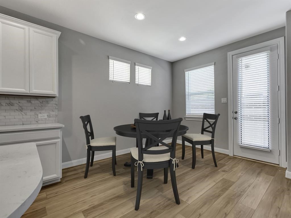 9828 Rugged Oaks Drive, Houston, TX 77080