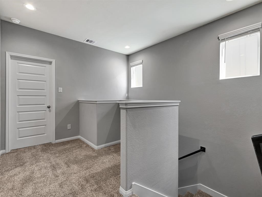 9828 Rugged Oaks Drive, Houston, TX 77080