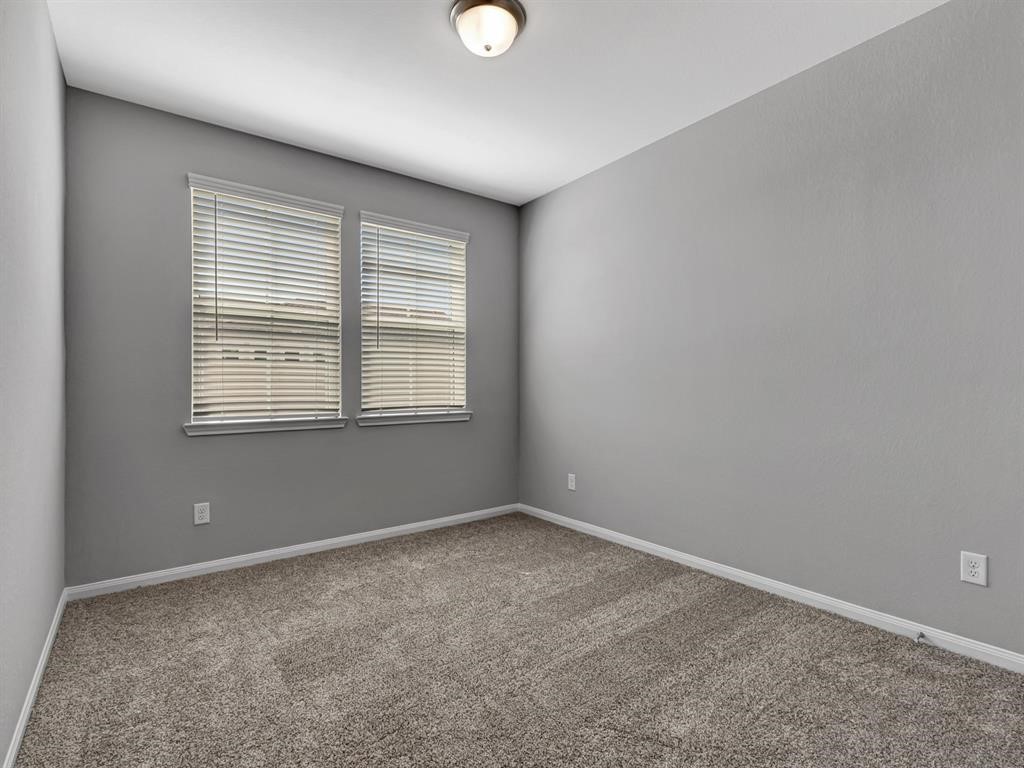 9828 Rugged Oaks Drive, Houston, TX 77080