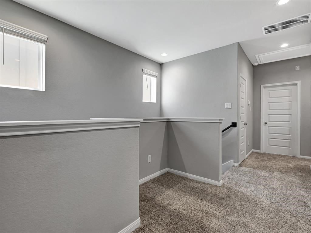9828 Rugged Oaks Drive, Houston, TX 77080