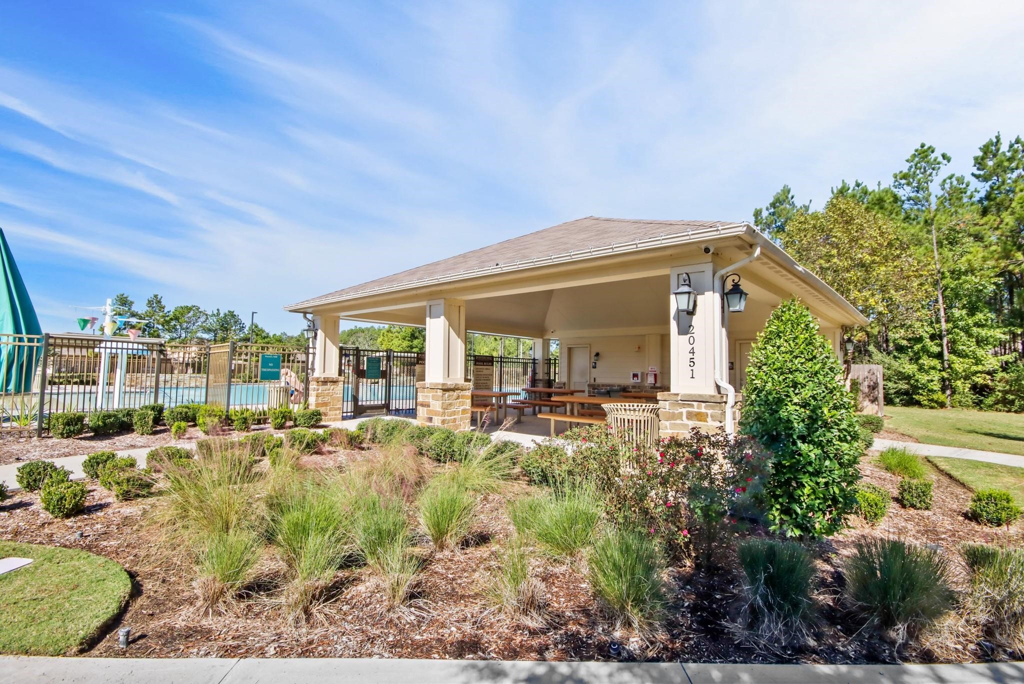 18203 Woodpecker Trail, New Caney, TX 77357