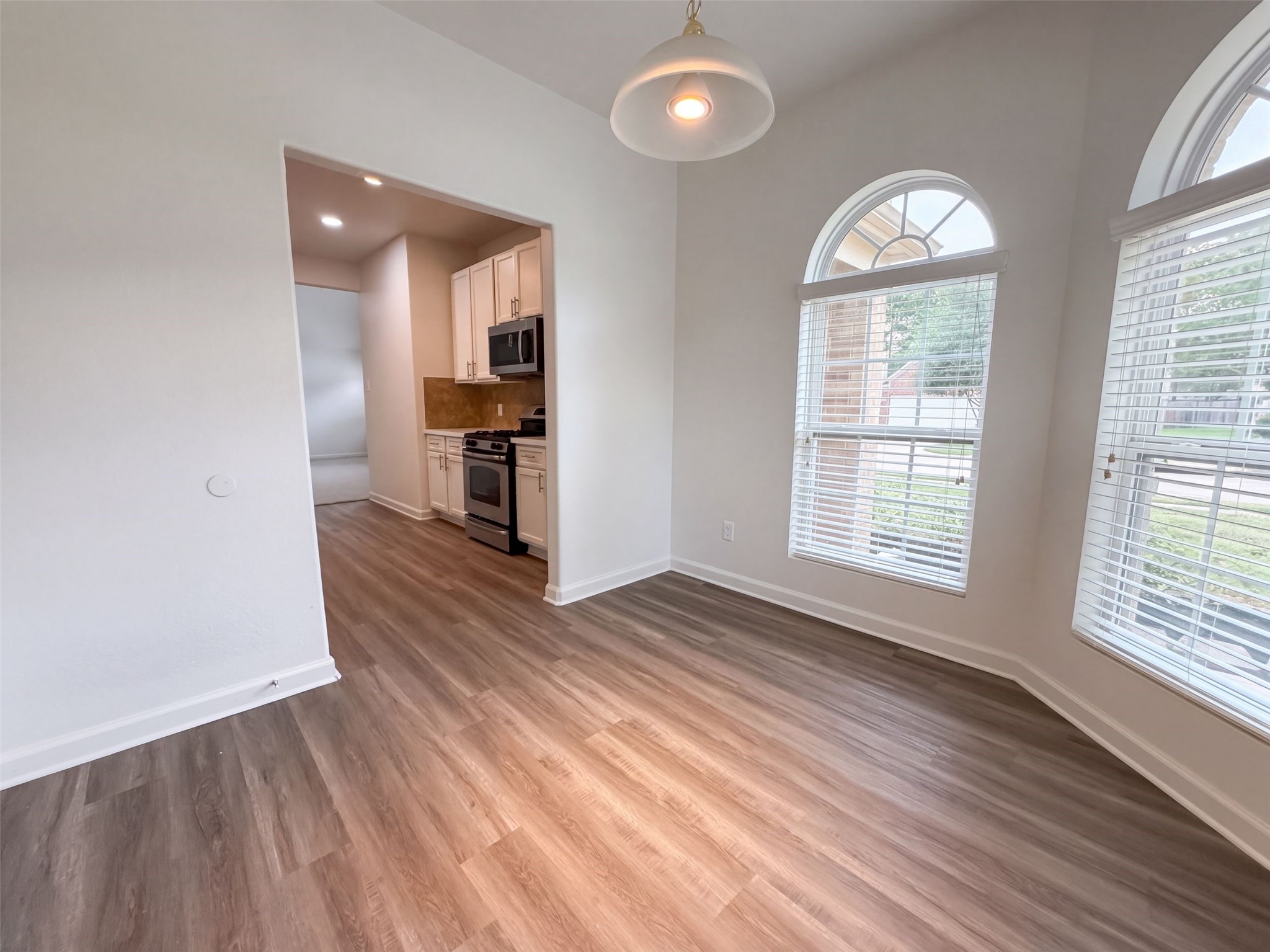 19043 Taverns Crossing Lane, Houston, TX 77084