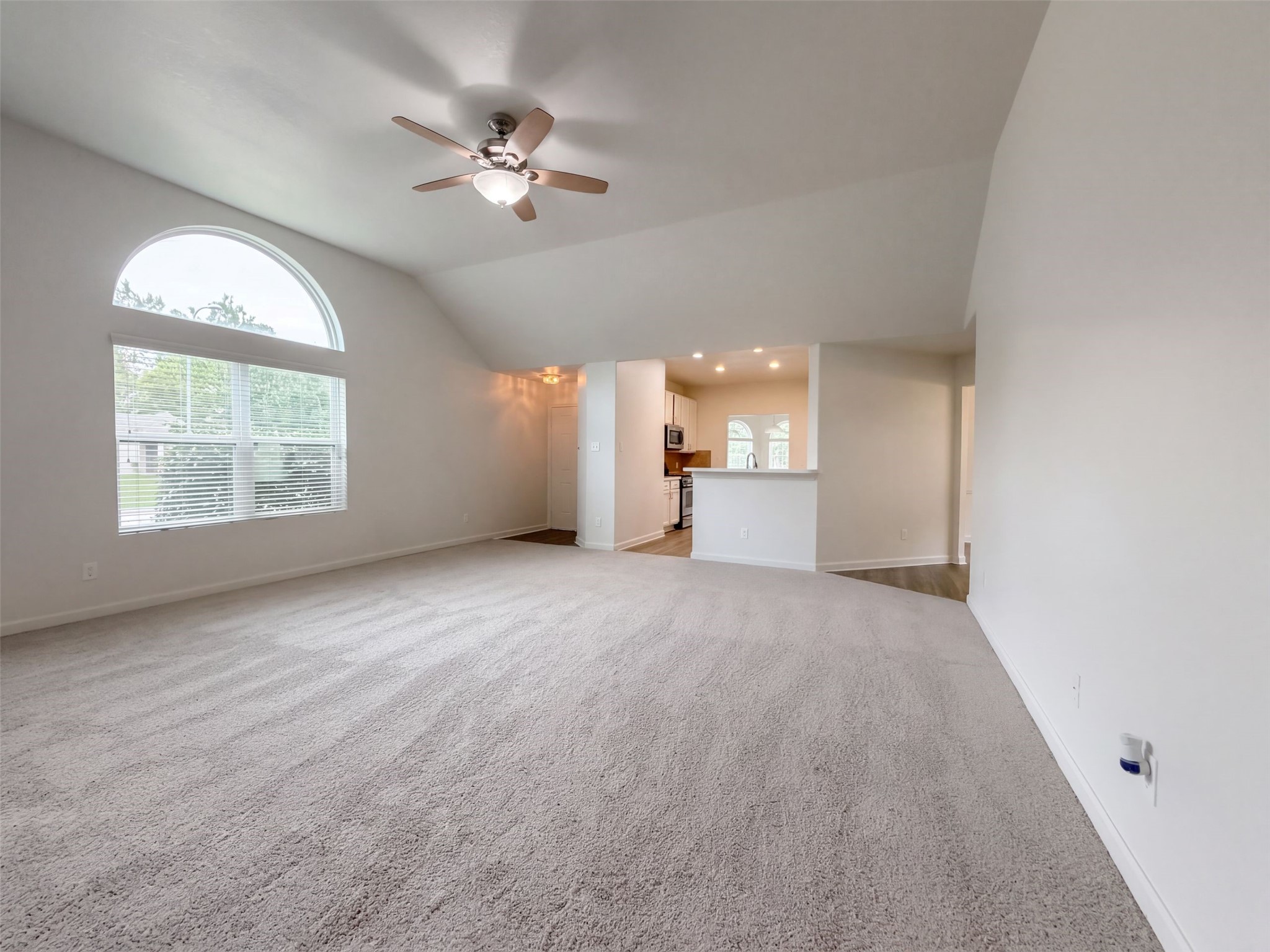19043 Taverns Crossing Lane, Houston, TX 77084