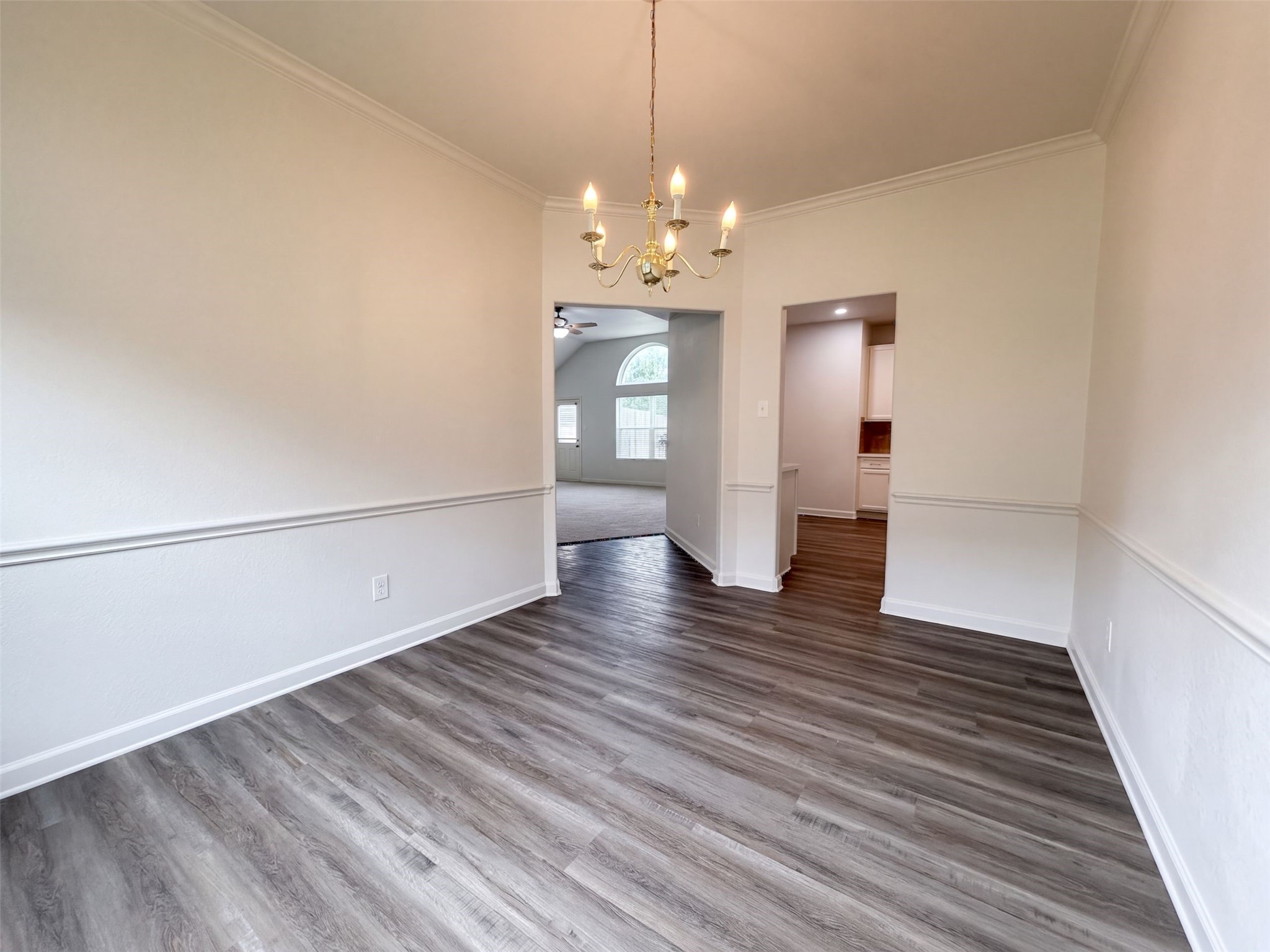 19043 Taverns Crossing Lane, Houston, TX 77084