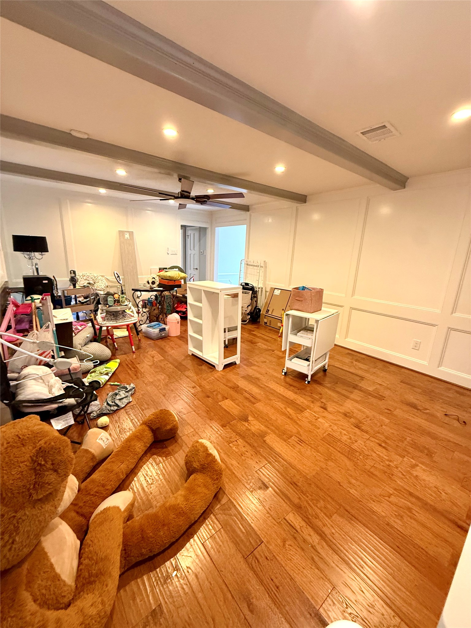 10818 Chevy Chase Drive, Houston, TX 77042