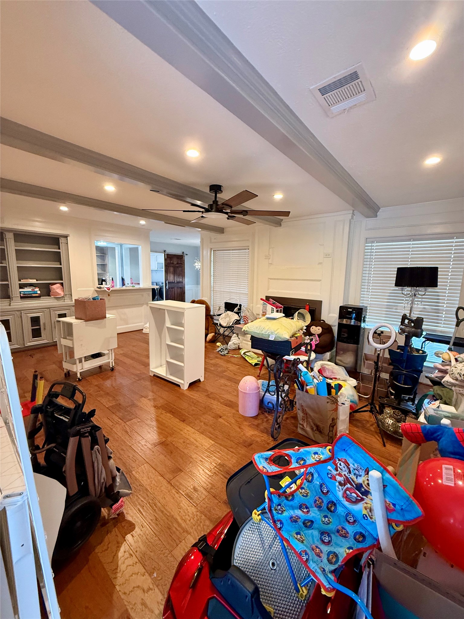 10818 Chevy Chase Drive, Houston, TX 77042