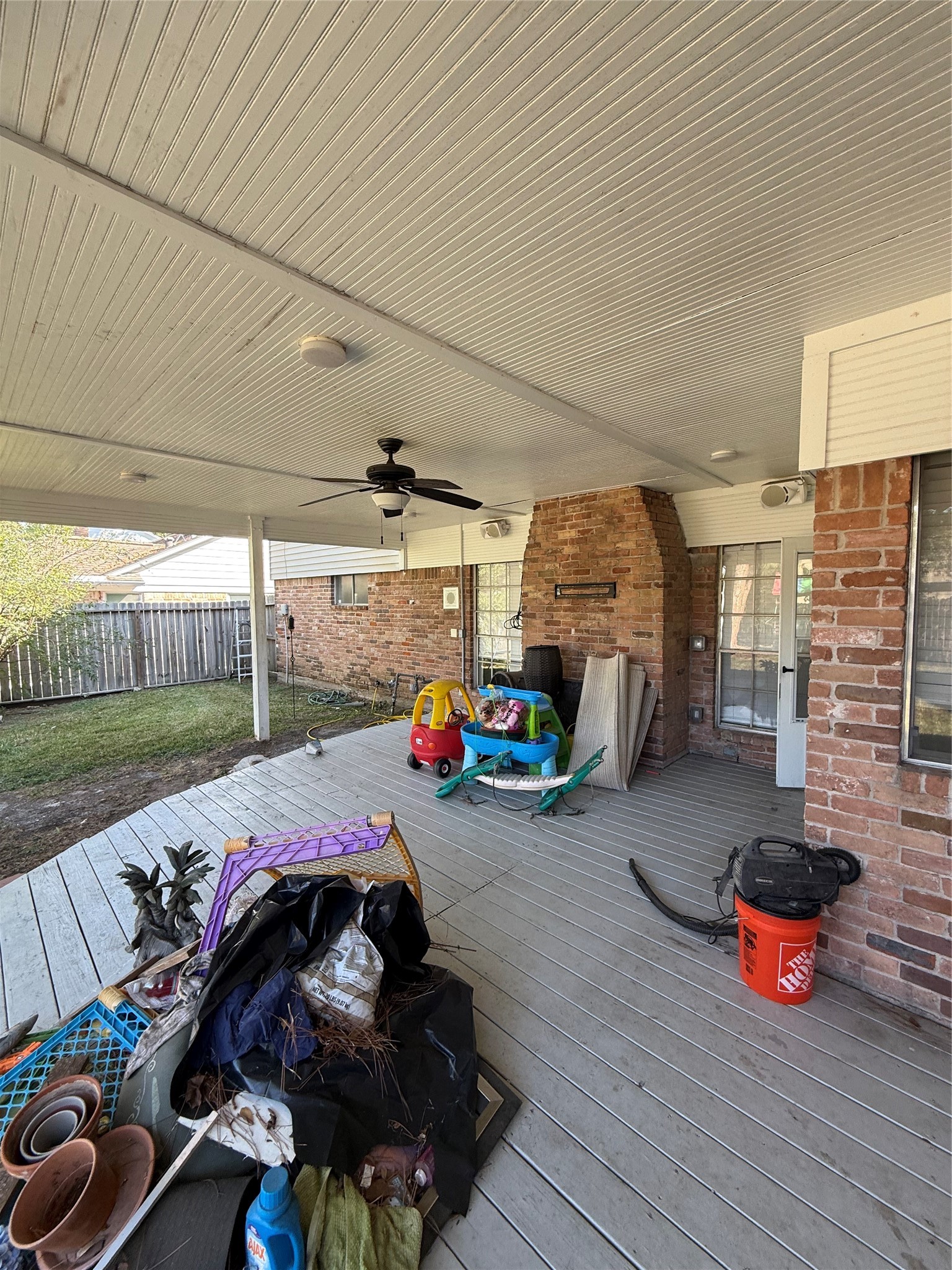 10818 Chevy Chase Drive, Houston, TX 77042