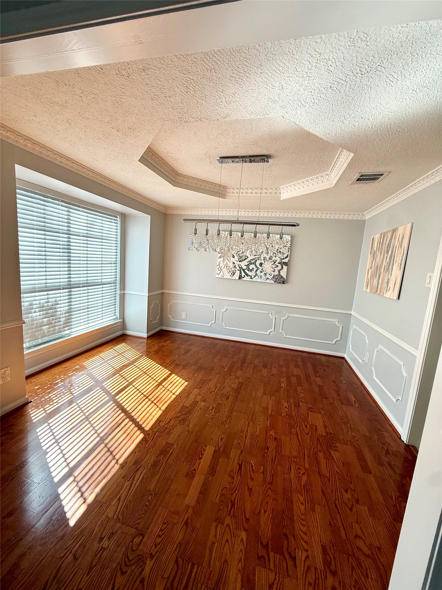 10818 Chevy Chase Drive, Houston, TX 77042