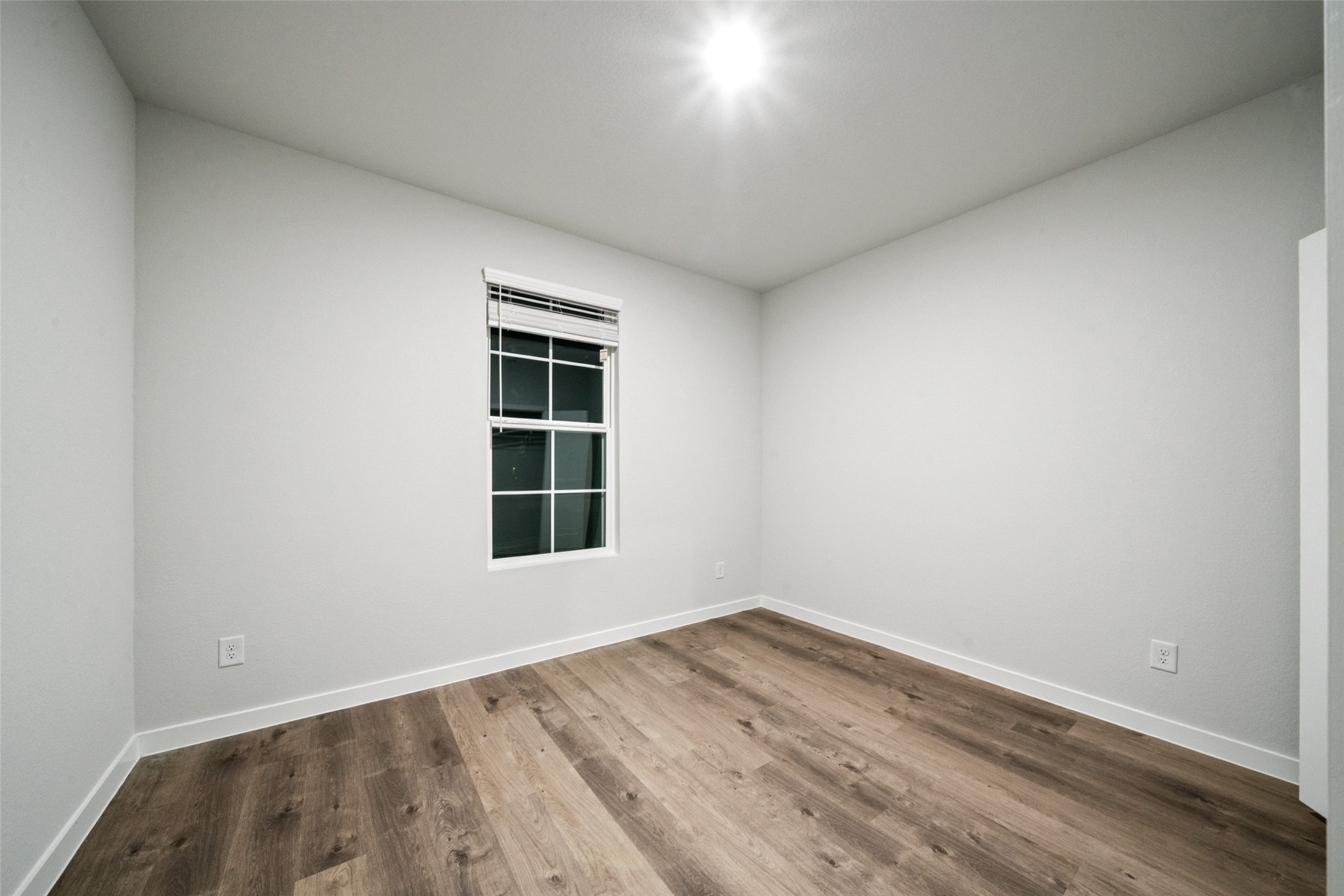 496 Shoreview Drive, Conroe, TX 77303