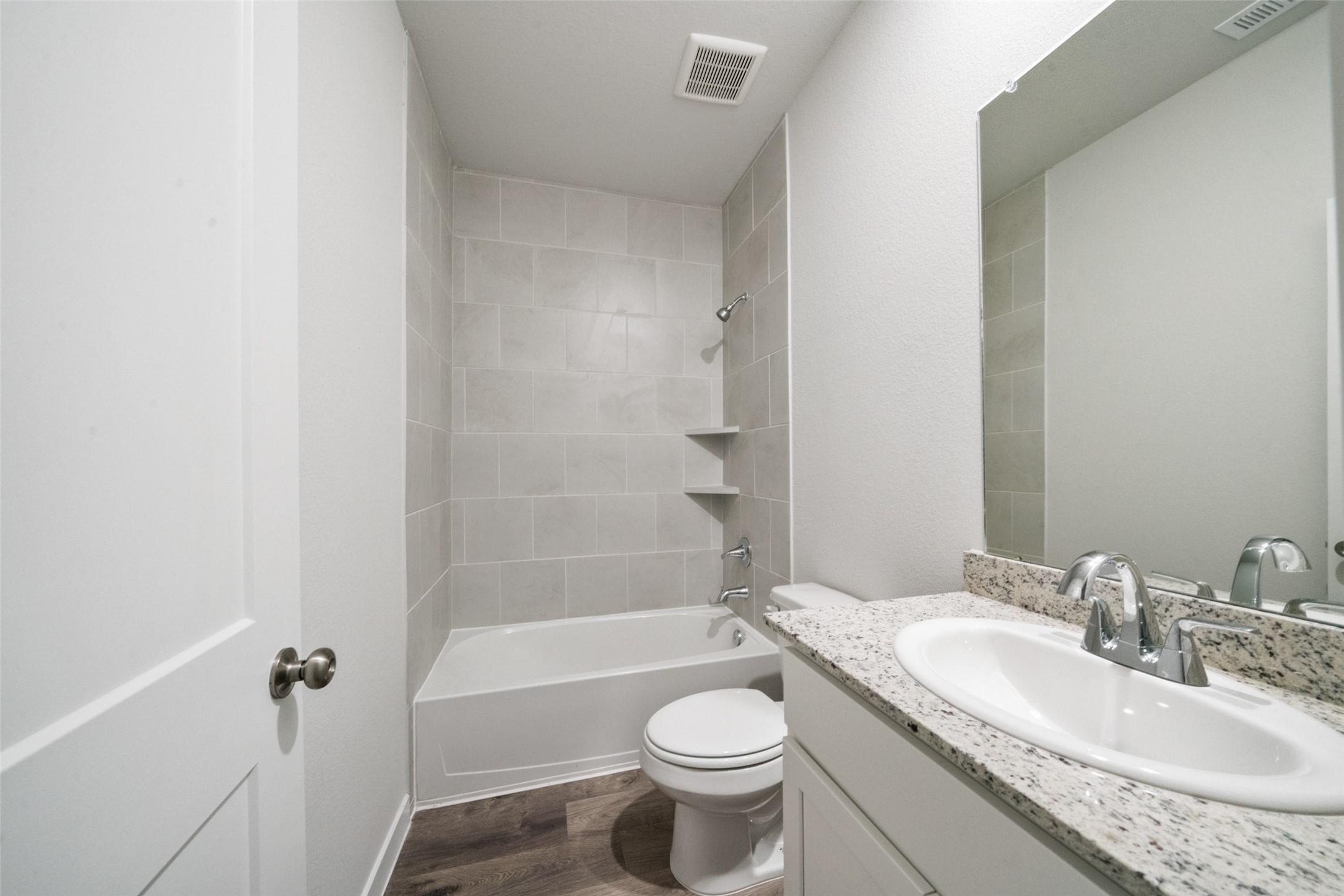 496 Shoreview Drive, Conroe, TX 77303