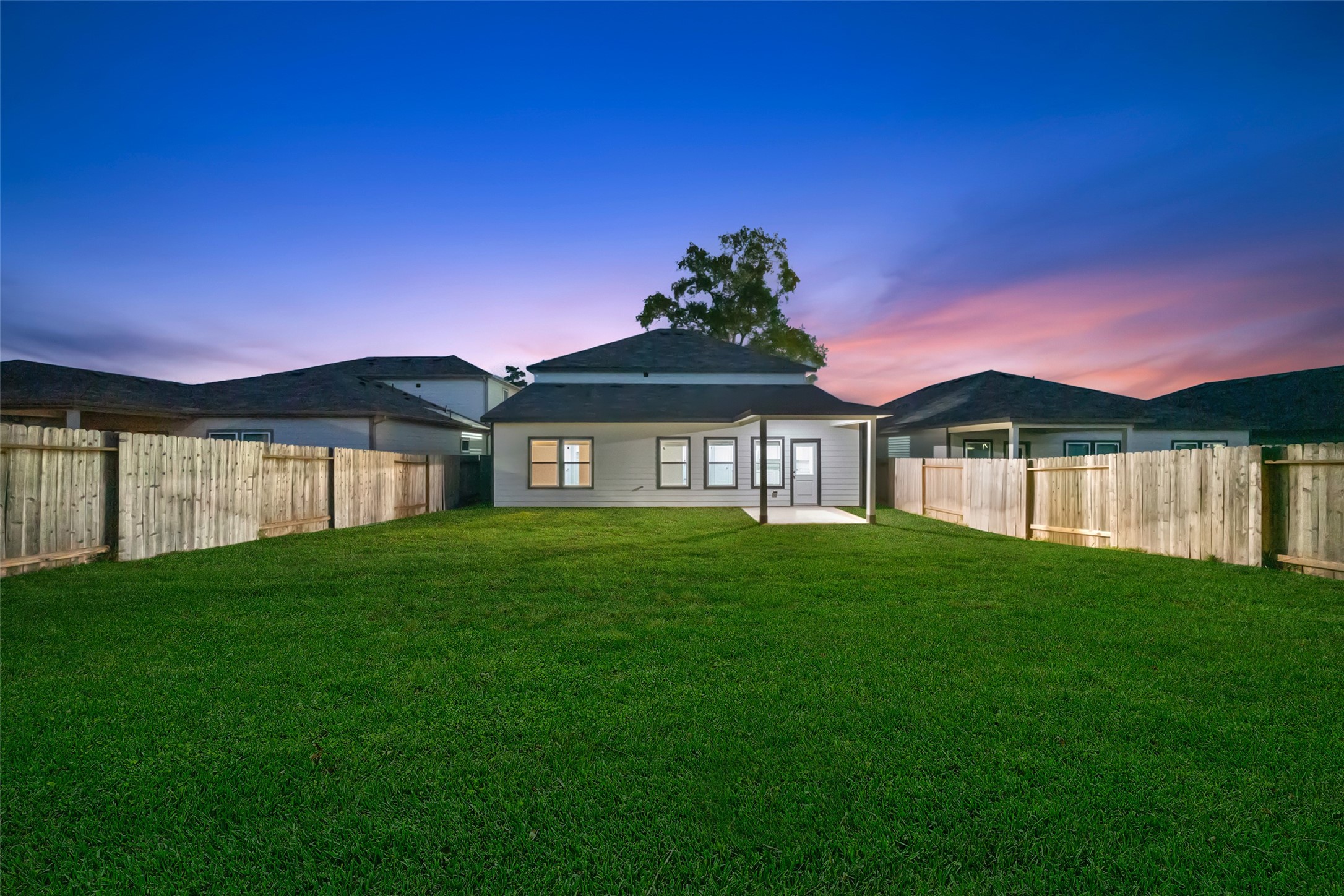 496 Shoreview Drive, Conroe, TX 77303