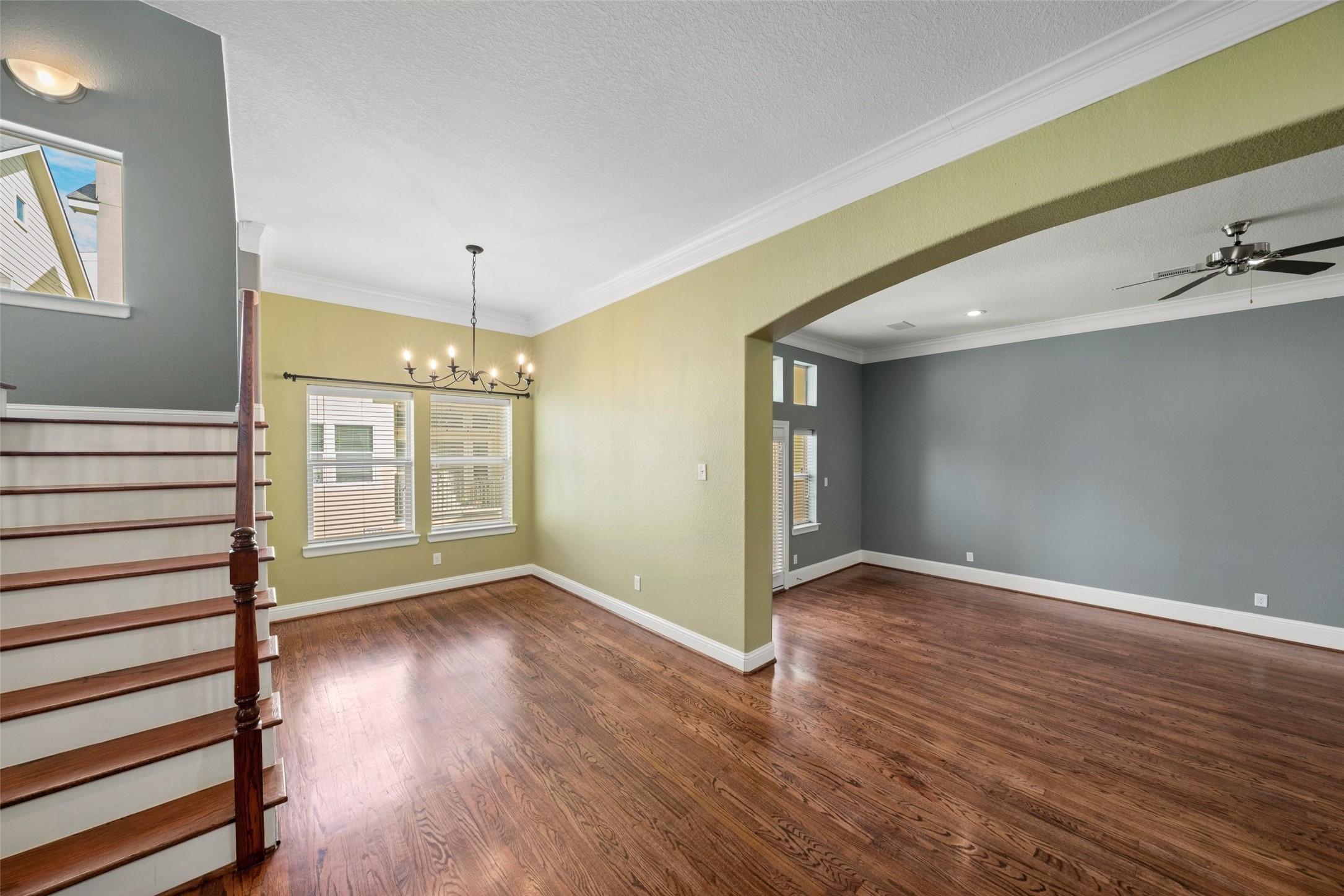 Dining Room/Living Room