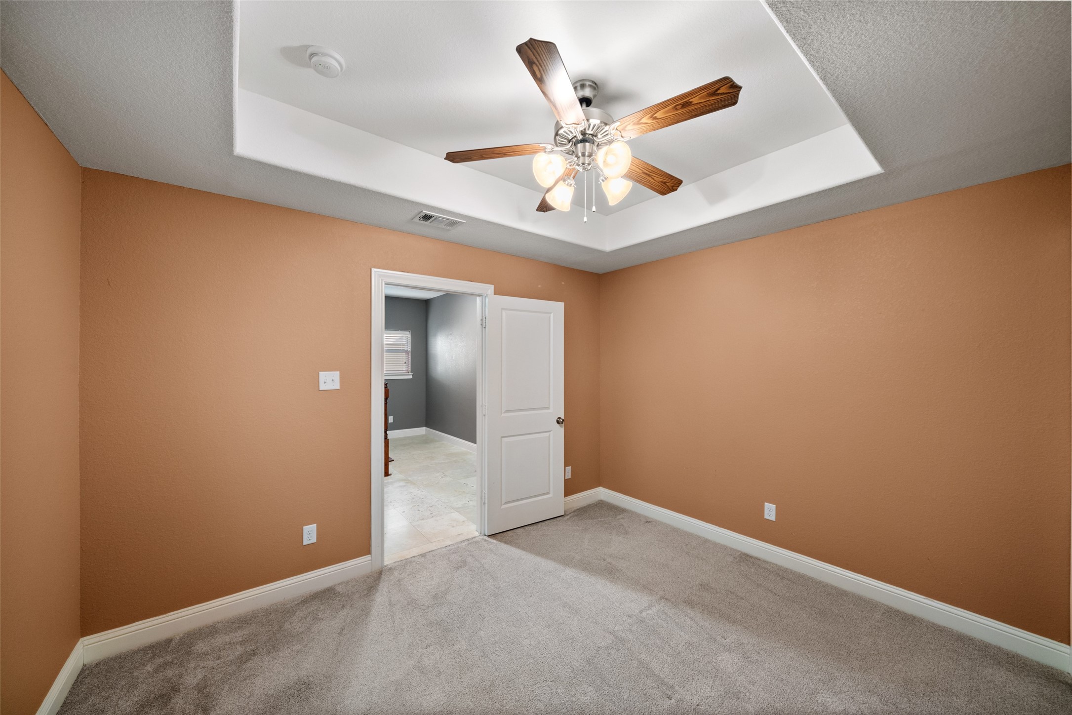 Secondary Bedroom (first floor)