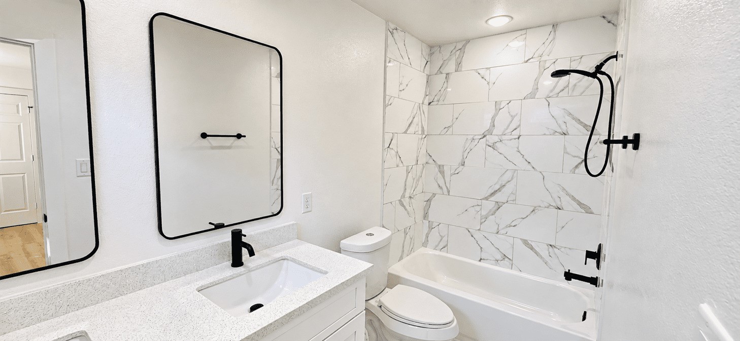 1052 North Ln Unit B, Houston, TX 77088