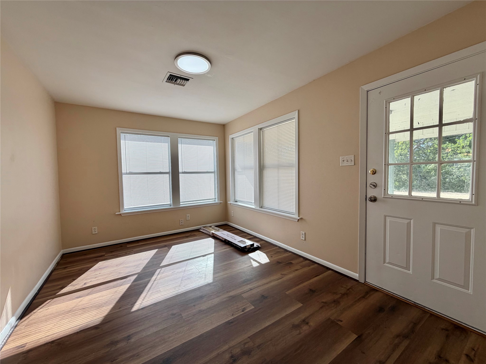 703 W 4th Street, Freeport, TX 77541