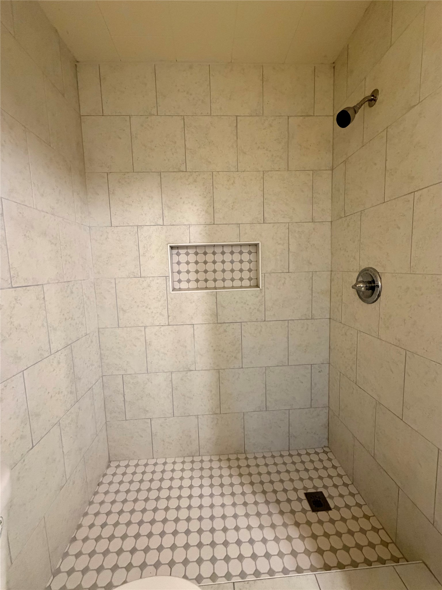 703 W 4th Street, Freeport, TX 77541
