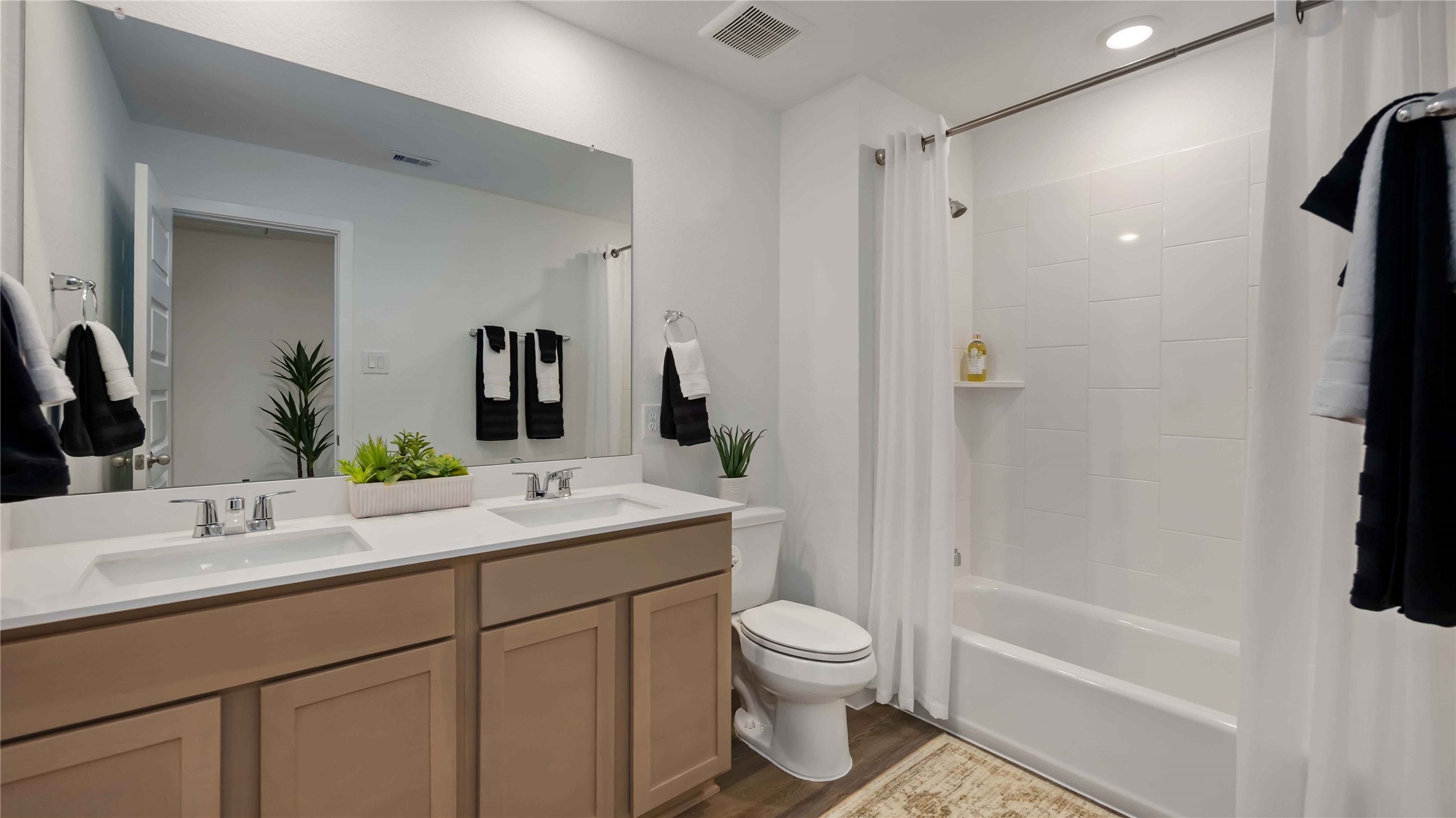 821 Gran Torino Drive, Houston, TX 77051