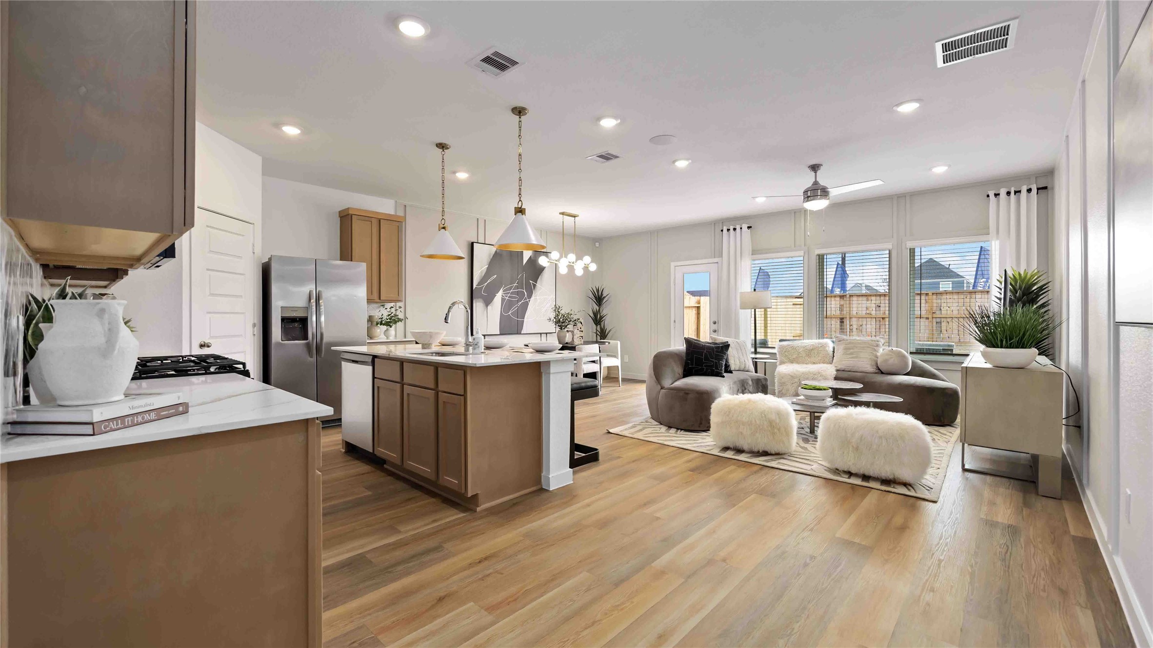 821 Gran Torino Drive, Houston, TX 77051
