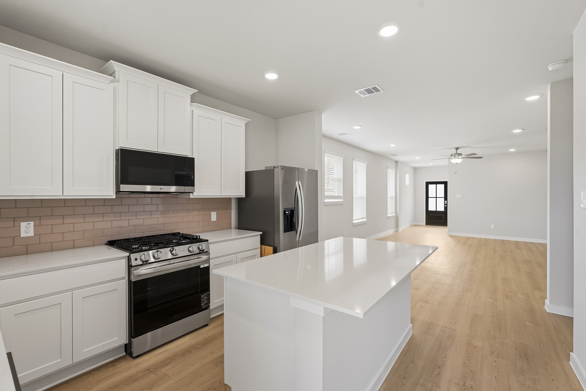 15450 Park Perch Place, Magnolia, TX 77354