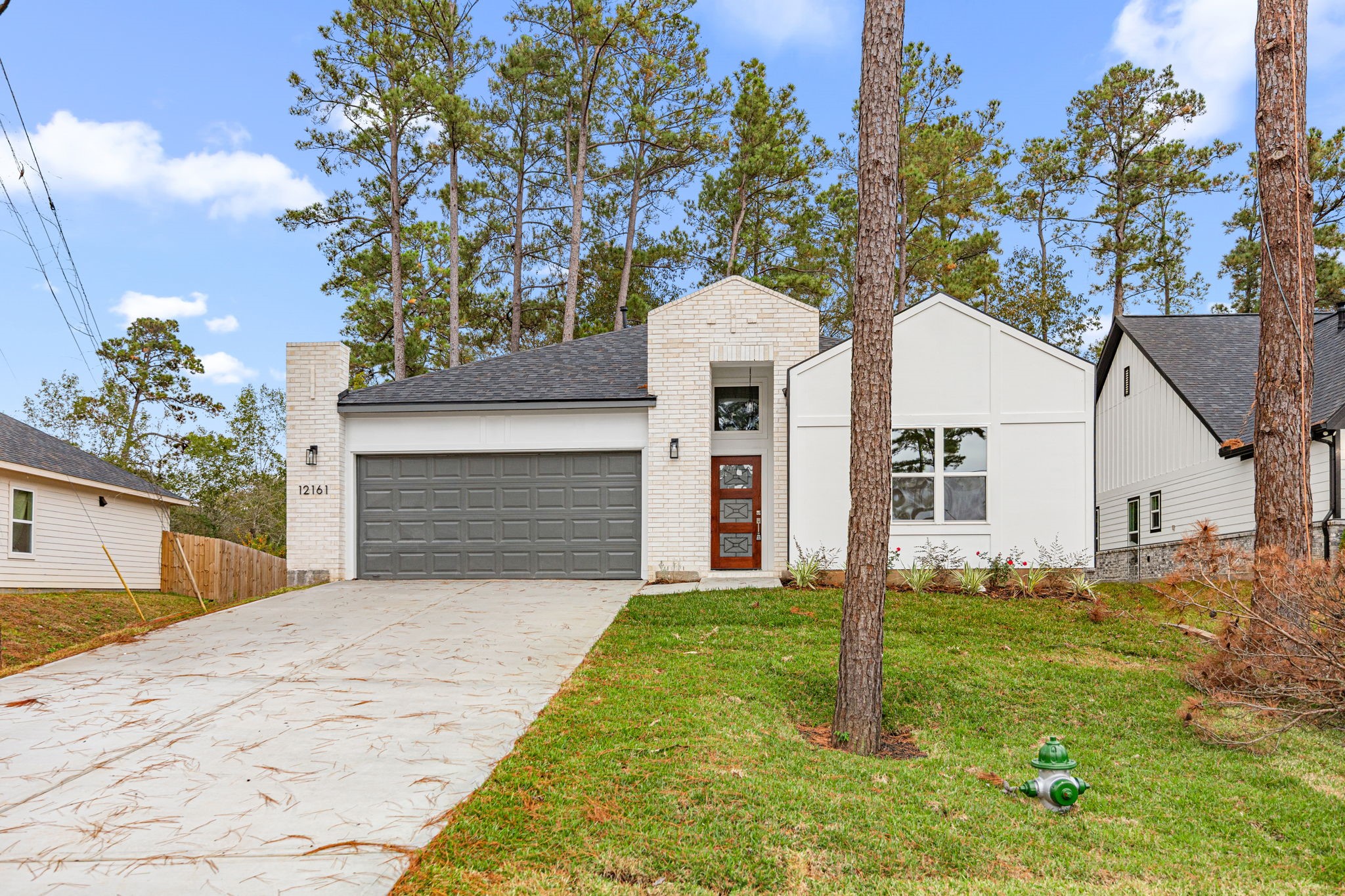 12161 LA SALLE RIVER RD, Conroe, TX 77304