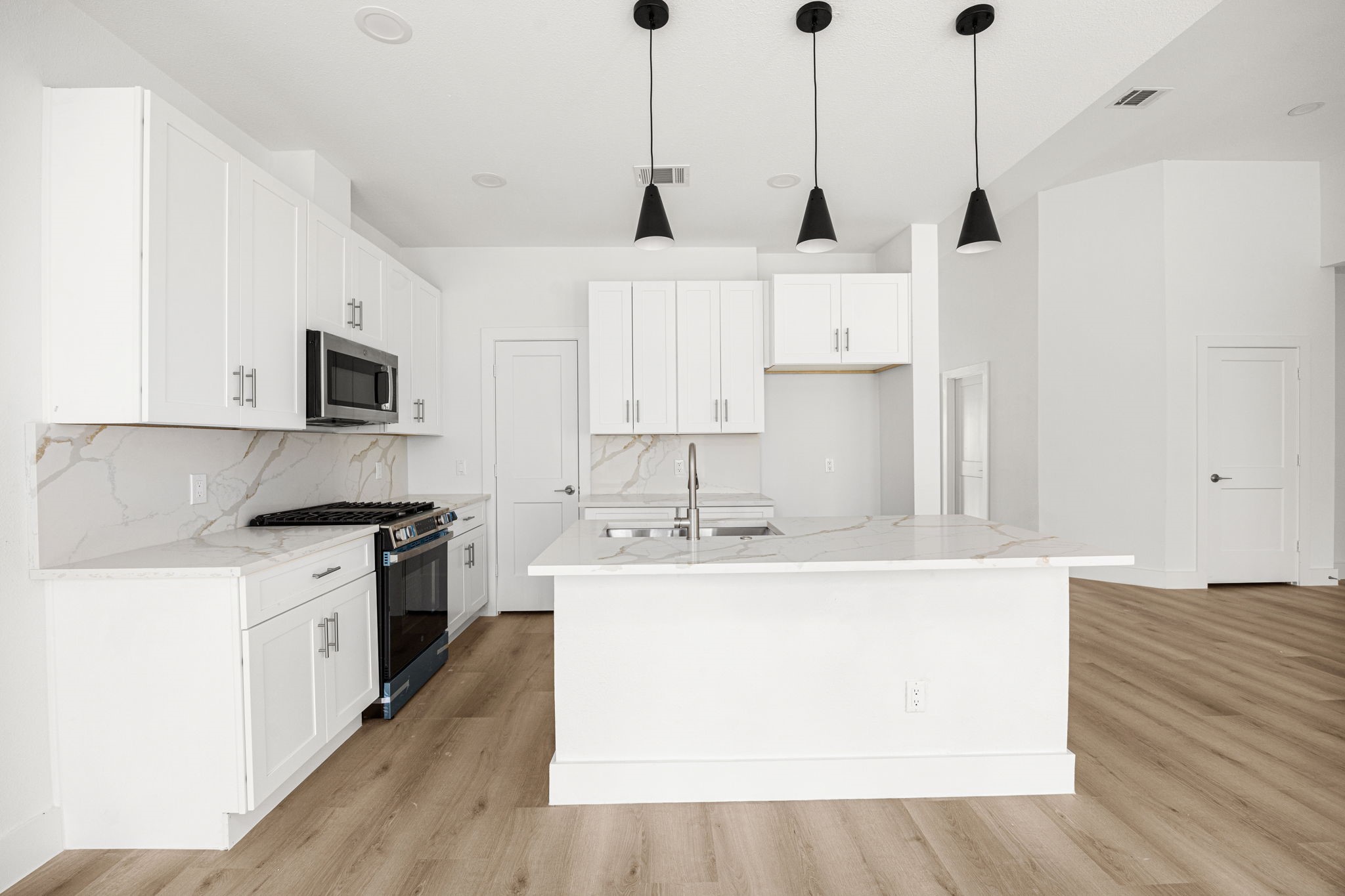 12161 LA SALLE RIVER RD, Conroe, TX 77304
