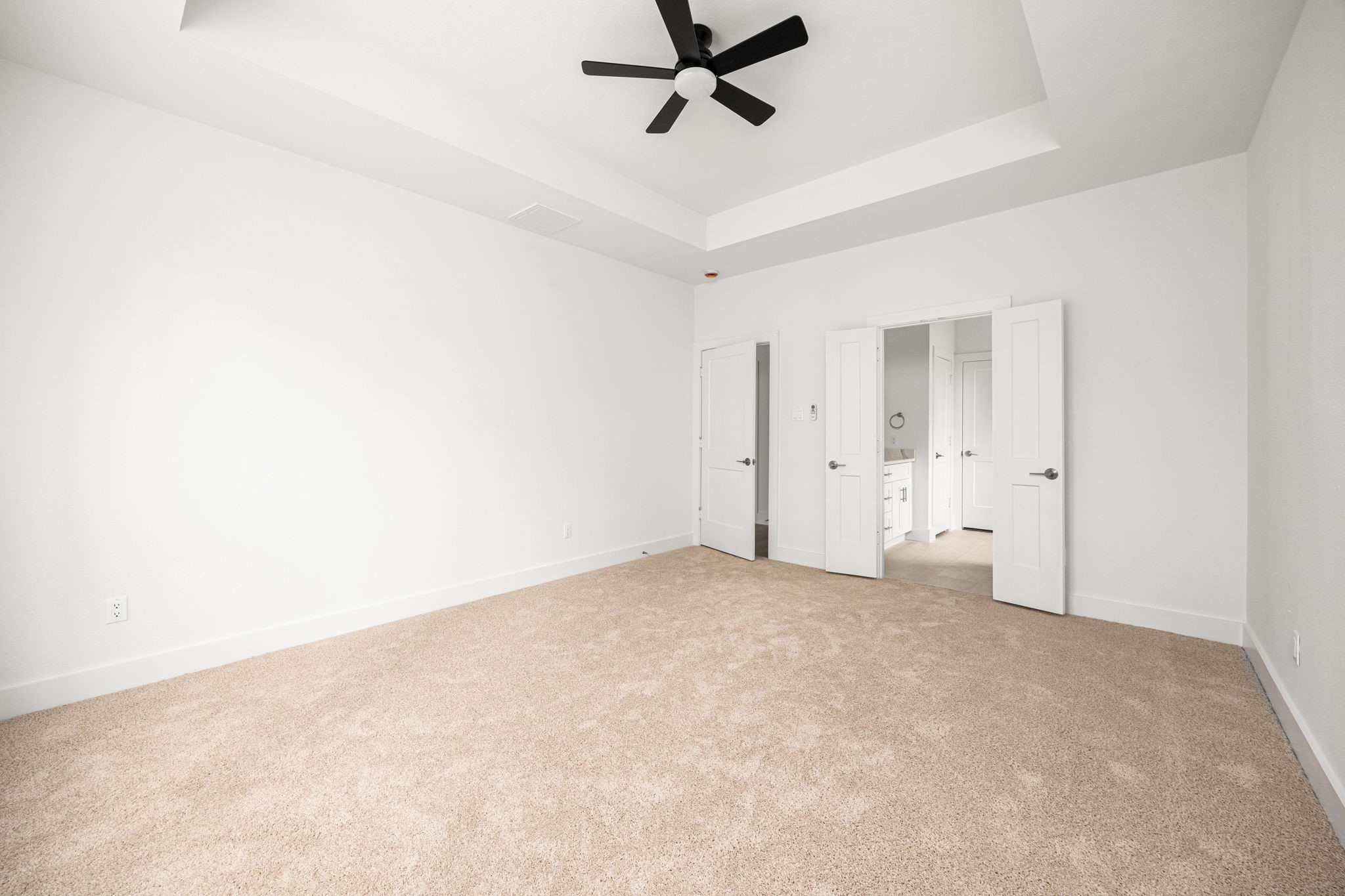 12161 LA SALLE RIVER RD, Conroe, TX 77304