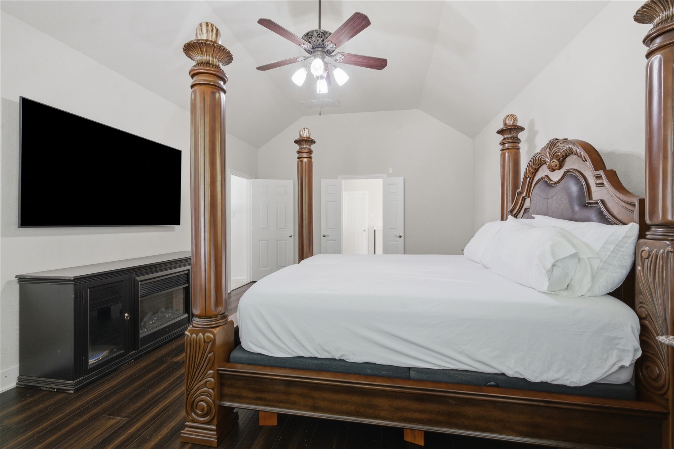 8215 Horsetail Court, Conroe, TX 77385