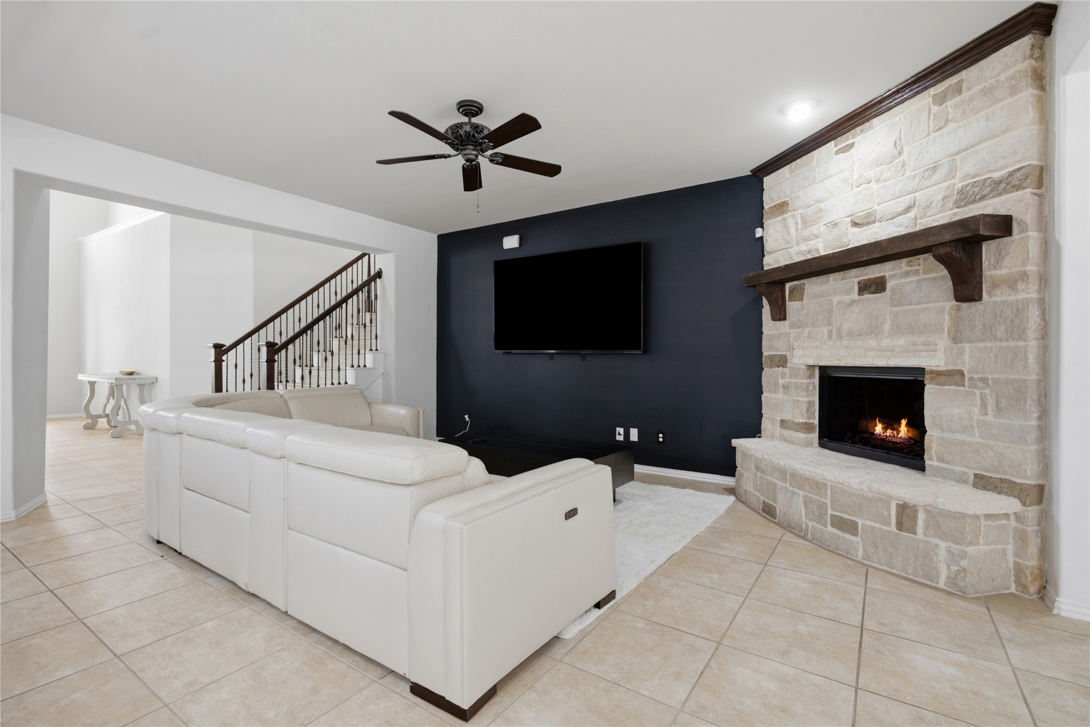 8215 Horsetail Court, Conroe, TX 77385