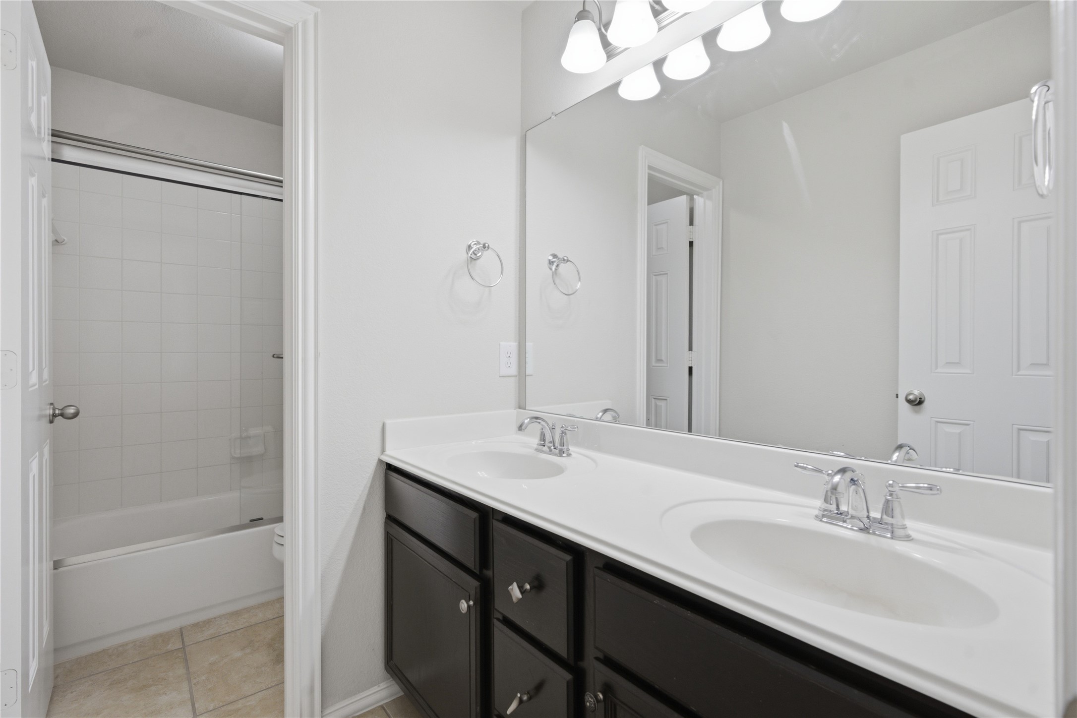 8215 Horsetail Court, Conroe, TX 77385