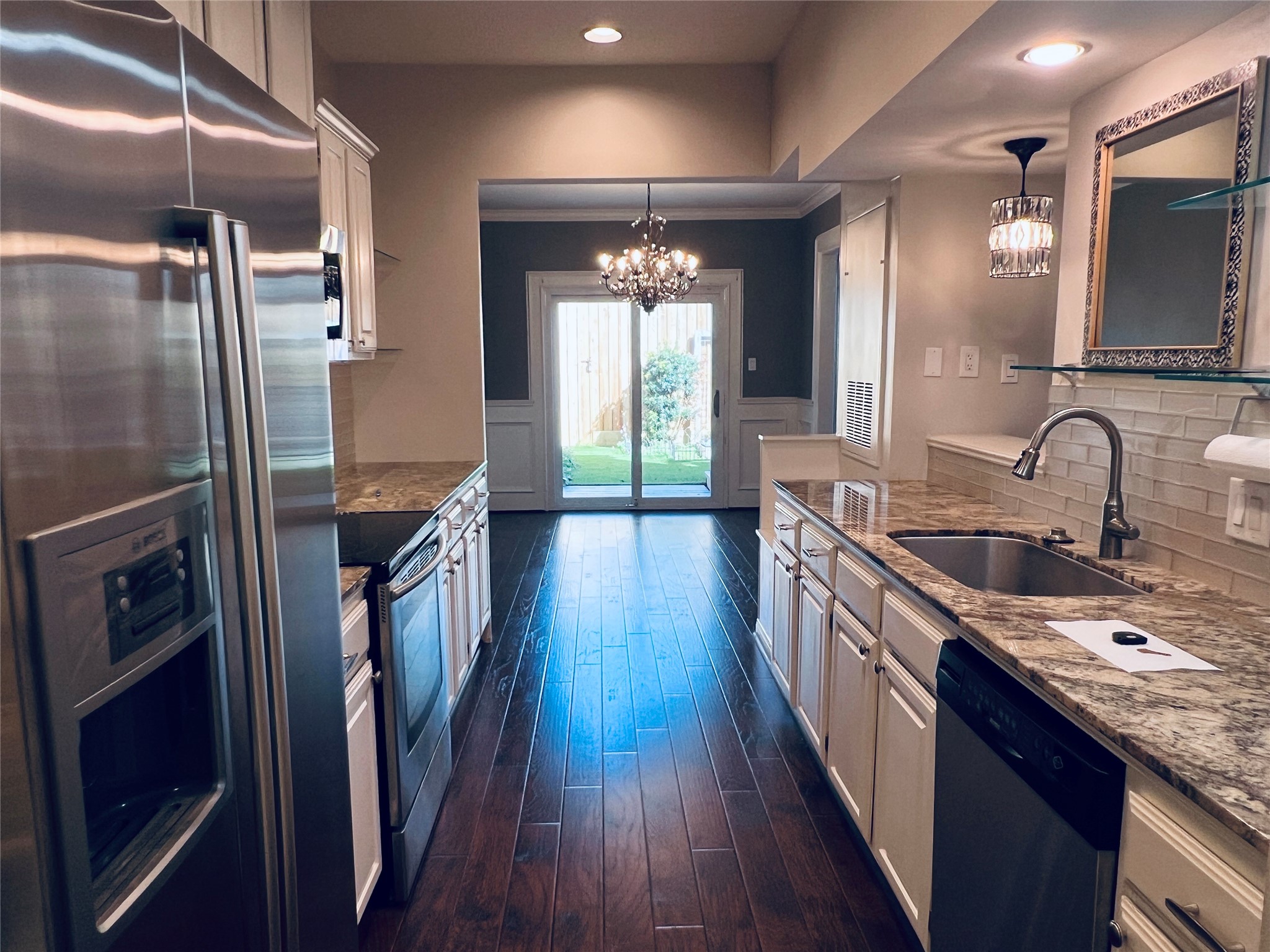 2710 N Sabine Street, #116, Houston, TX 77009