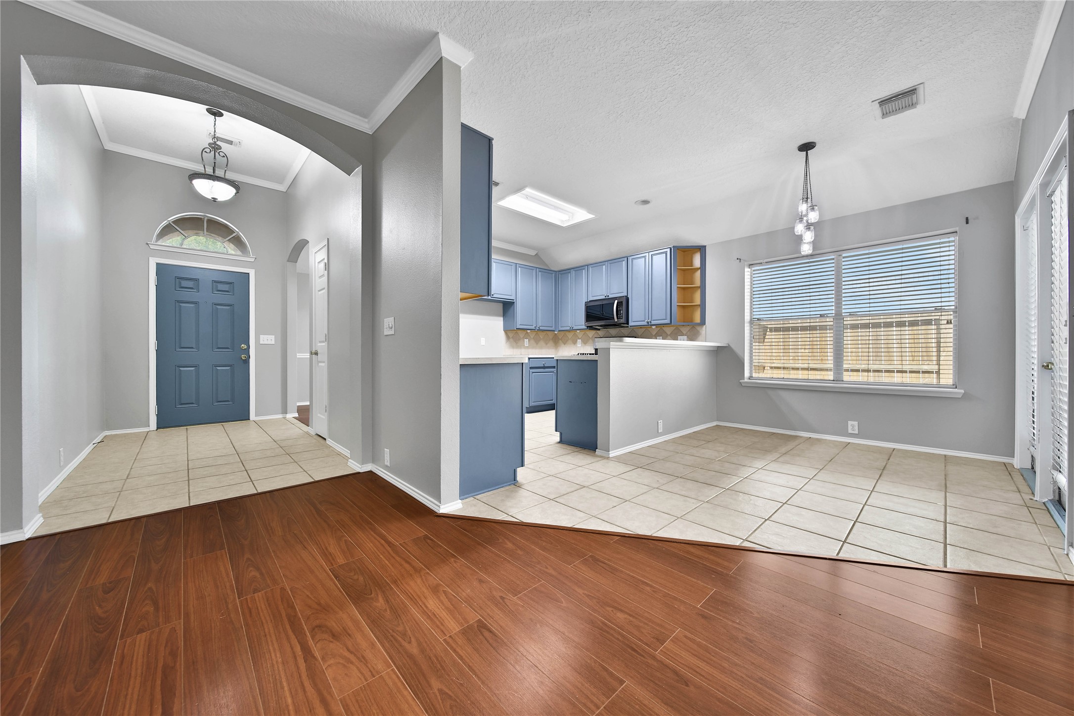 18614 Woodbreeze Drive, Humble, TX 77346