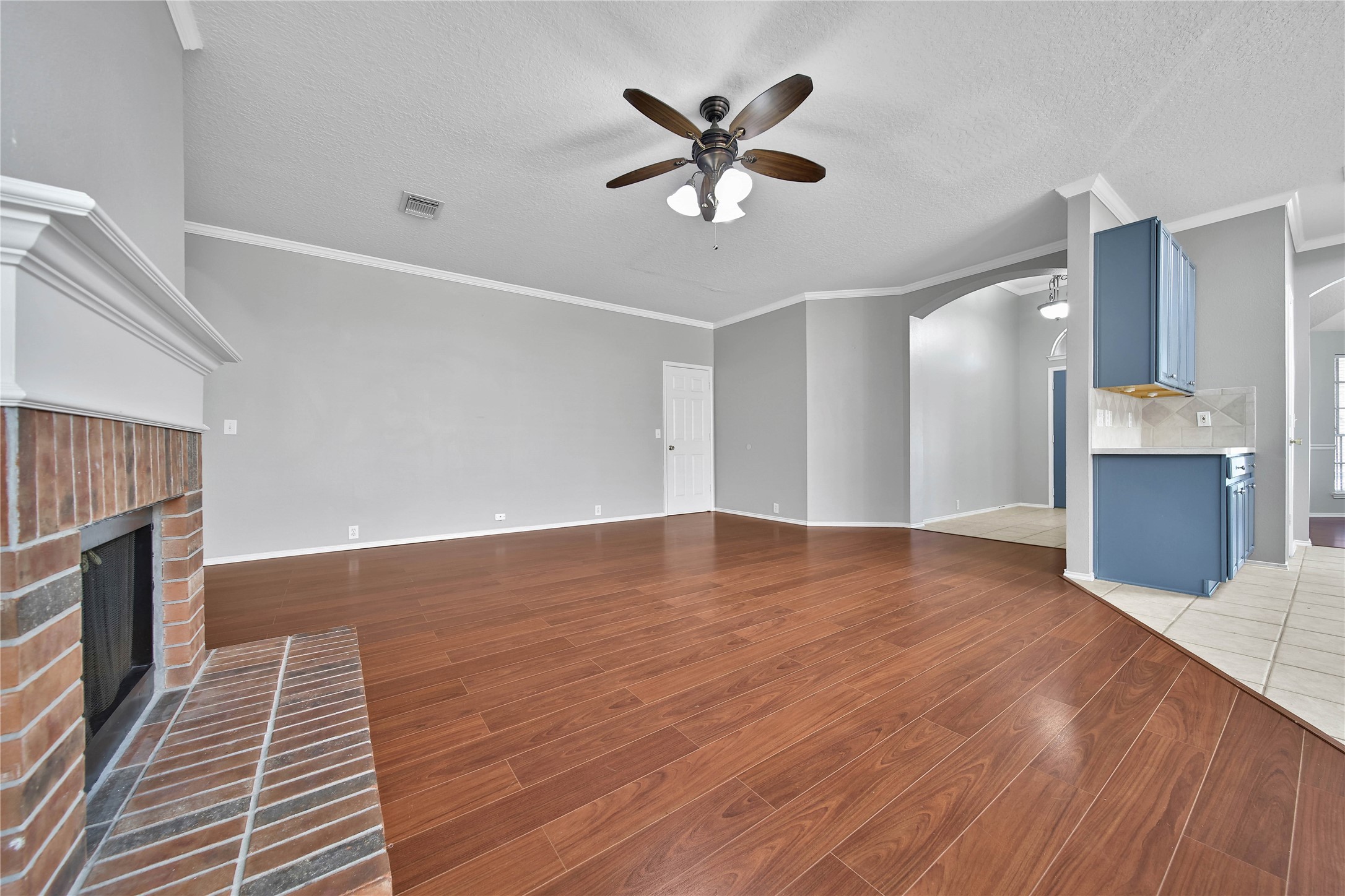18614 Woodbreeze Drive, Humble, TX 77346