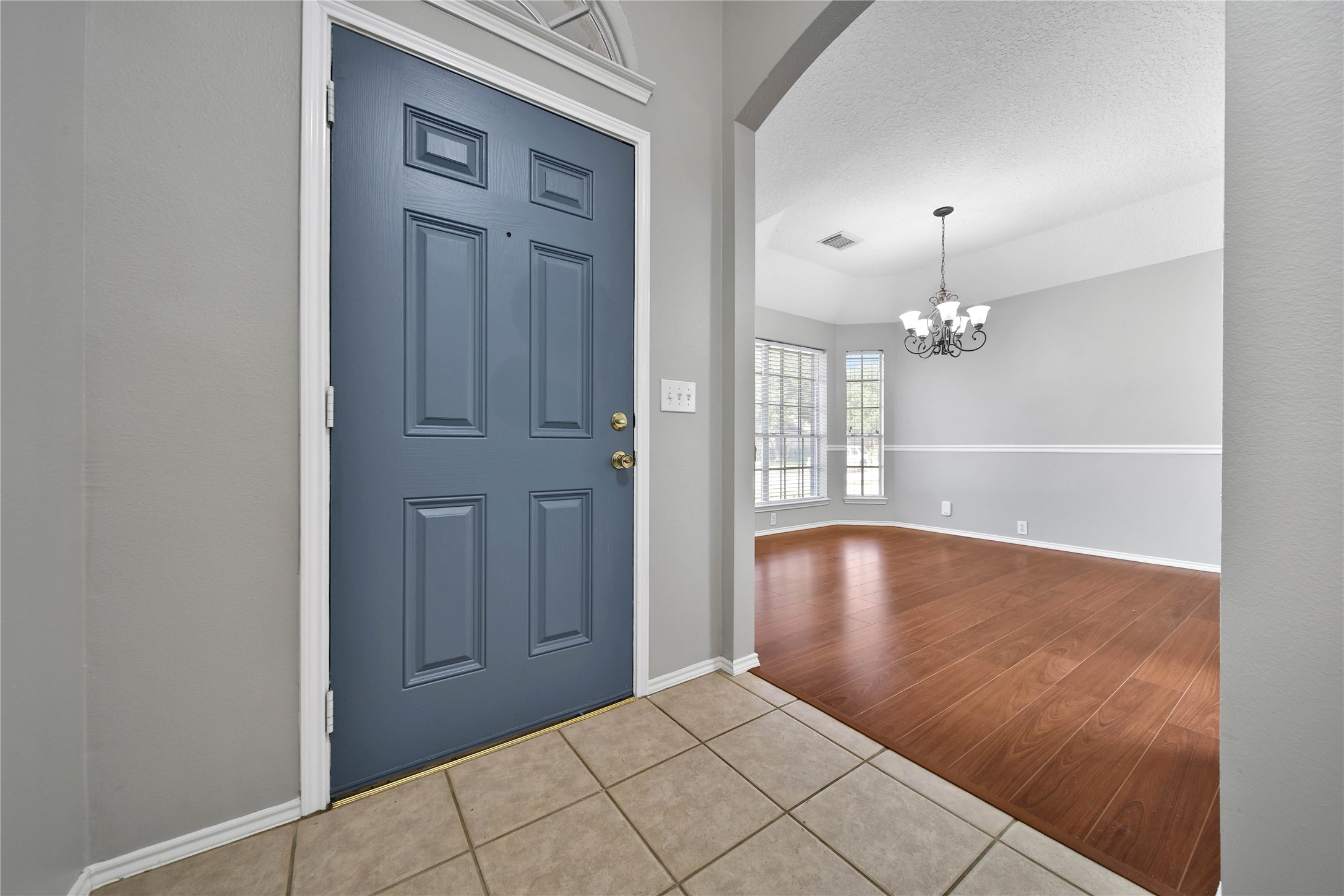 18614 Woodbreeze Drive, Humble, TX 77346