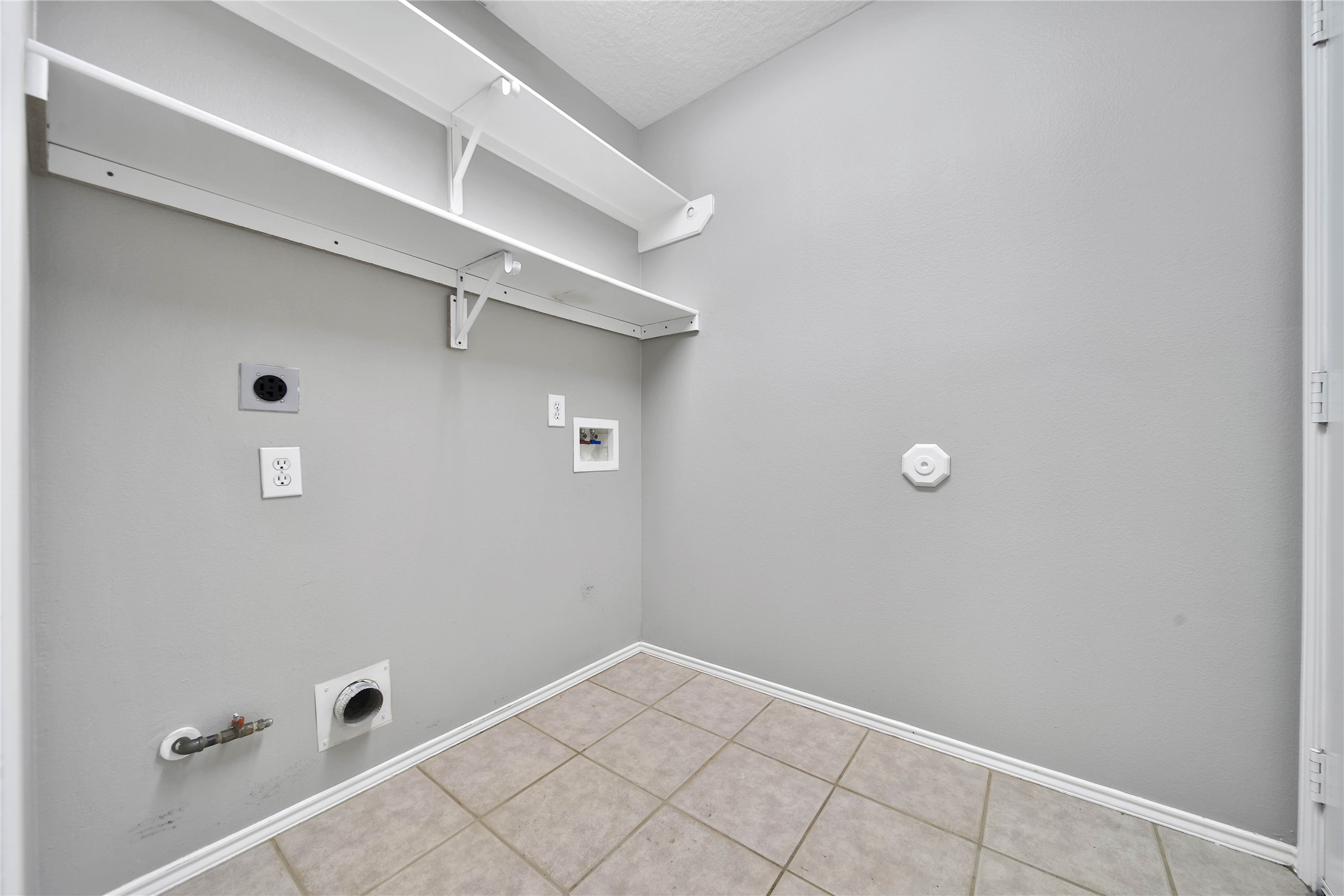 18614 Woodbreeze Drive, Humble, TX 77346