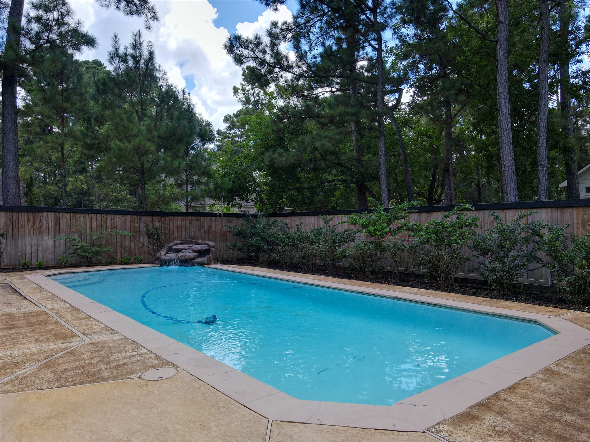 47 Hidden Meadow Drive, The Woodlands, TX 77382