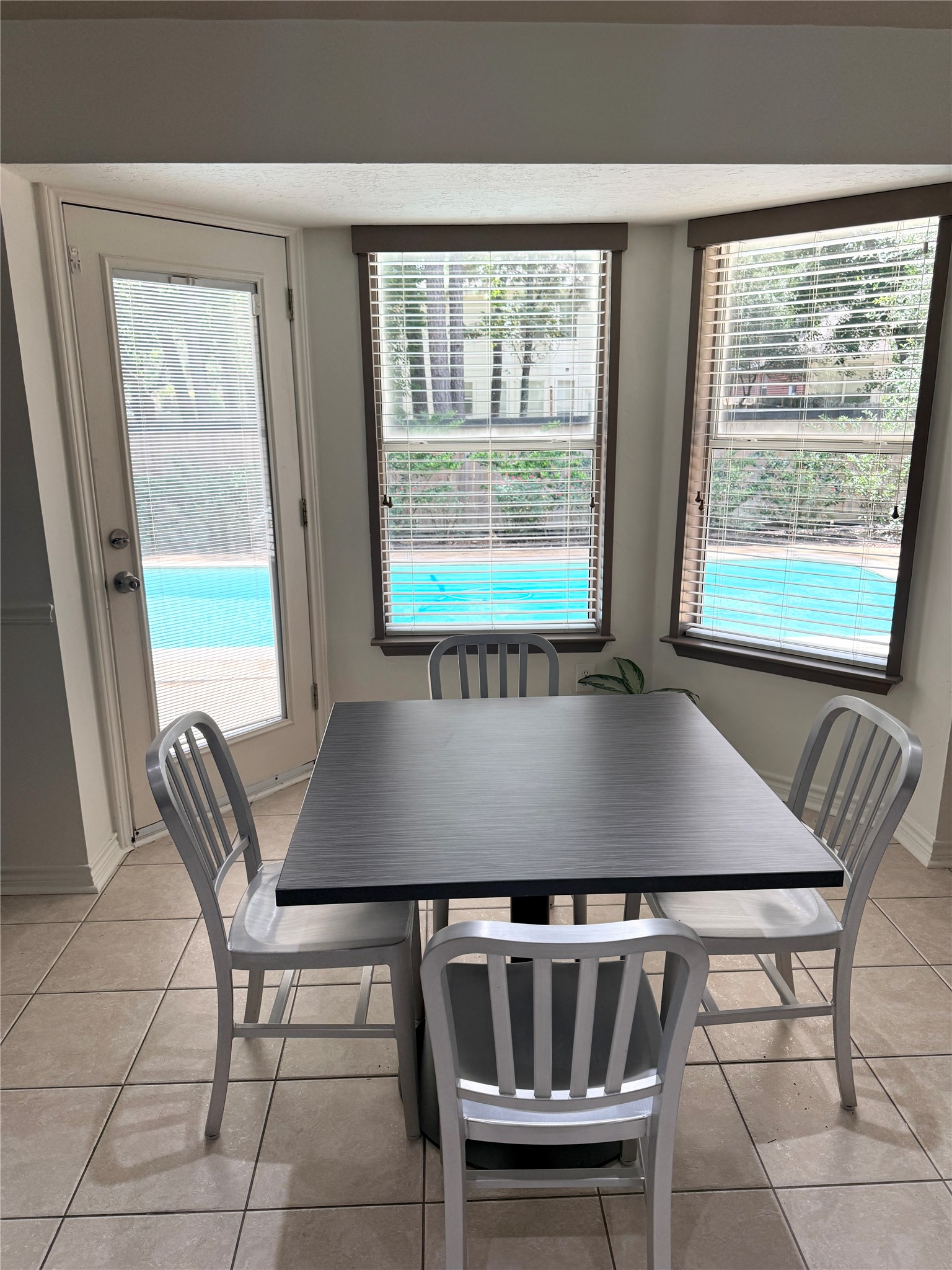 47 Hidden Meadow Drive, The Woodlands, TX 77382