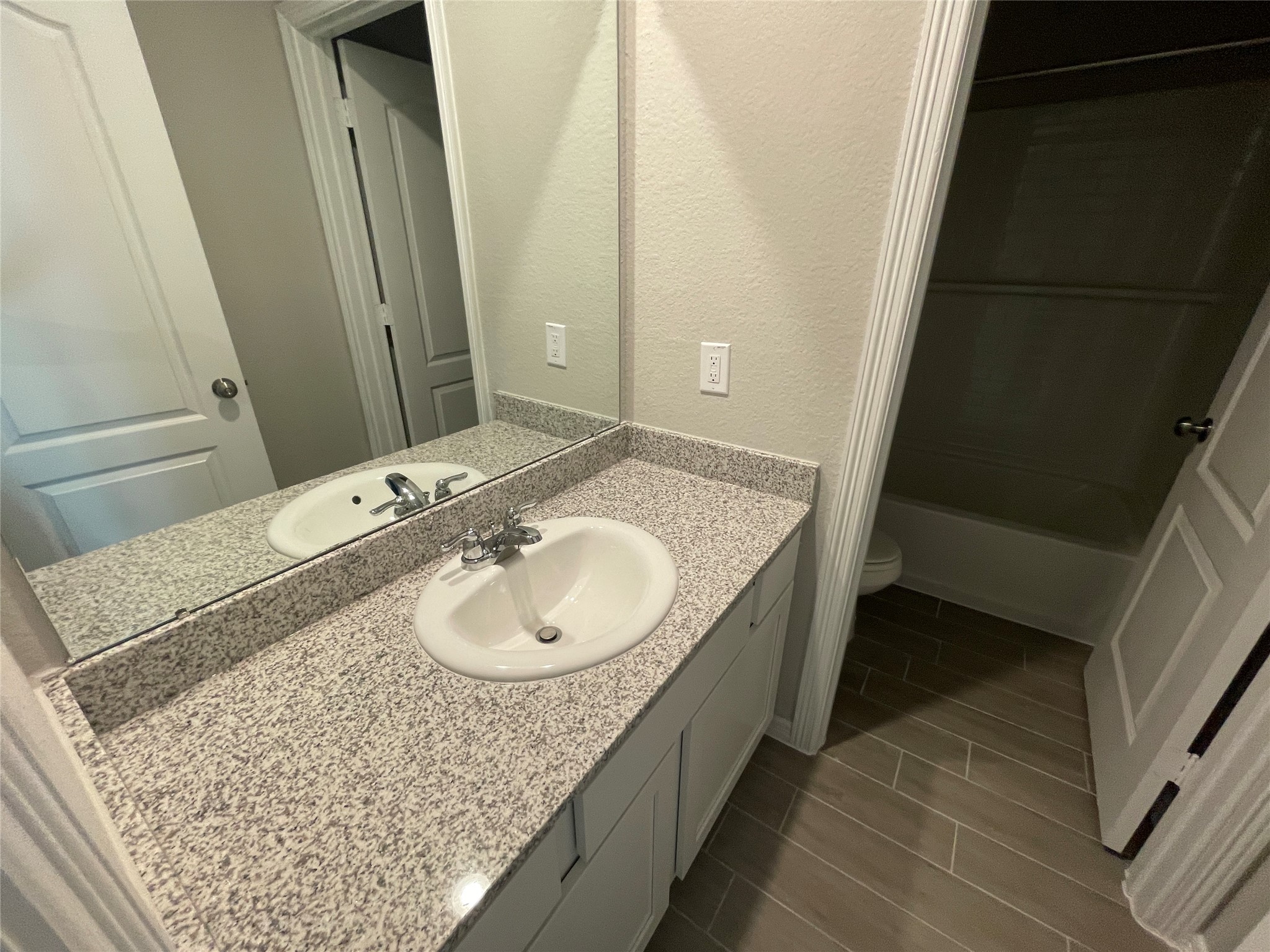958 Redinger Ridge Drive, Houston, TX 77336
