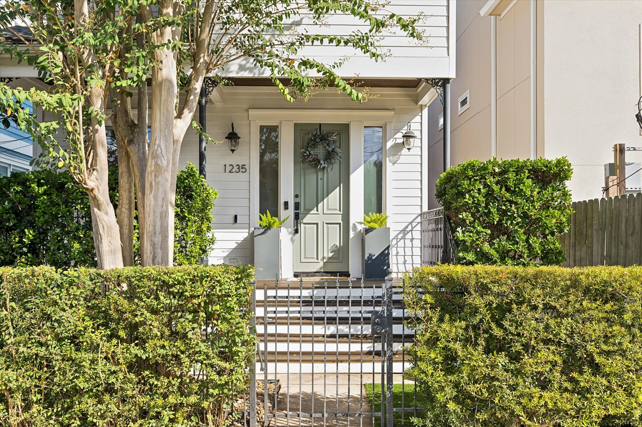 1235 W 21st Street, Houston, TX 77008
