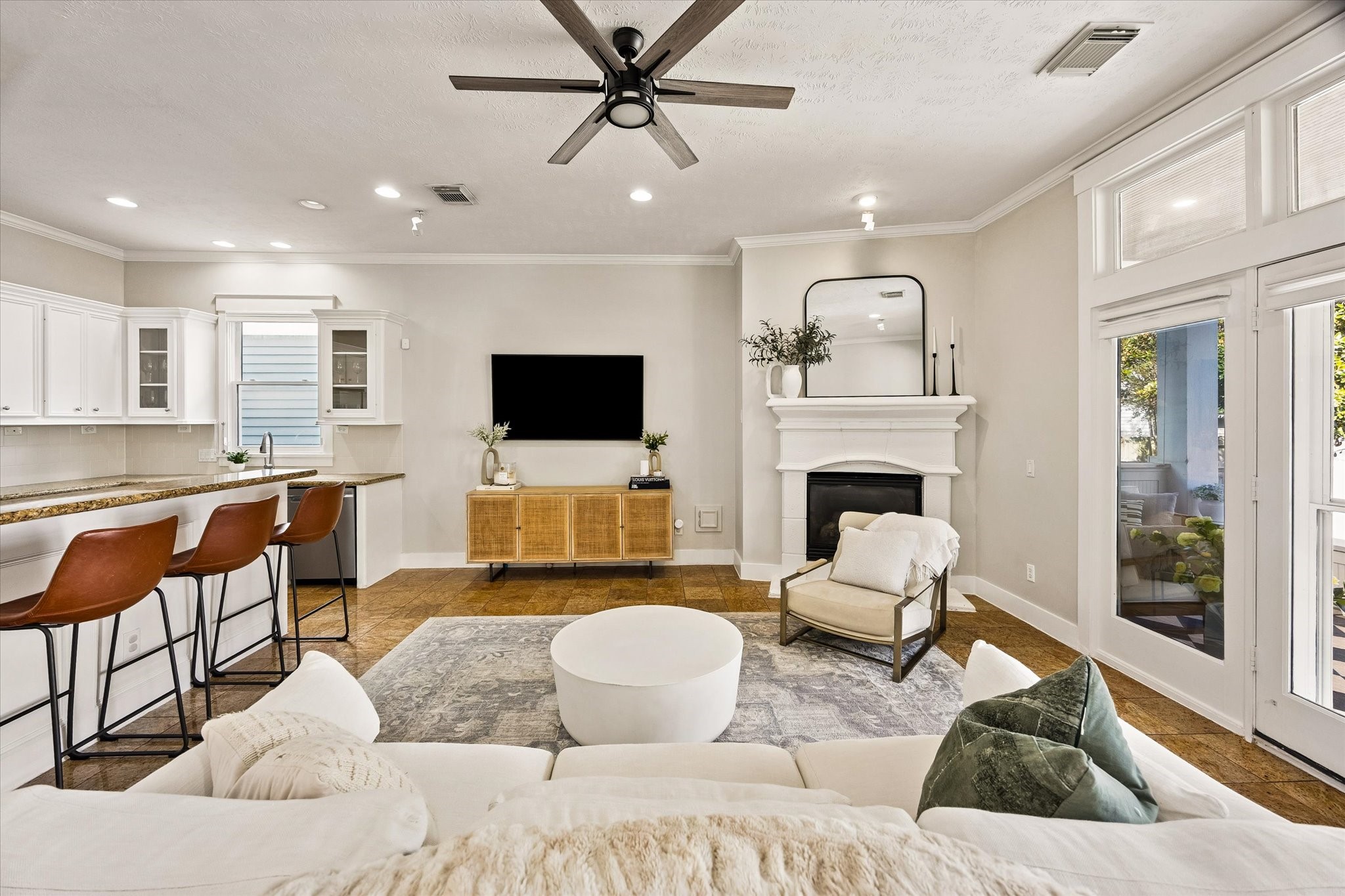 1235 W 21st Street, Houston, TX 77008