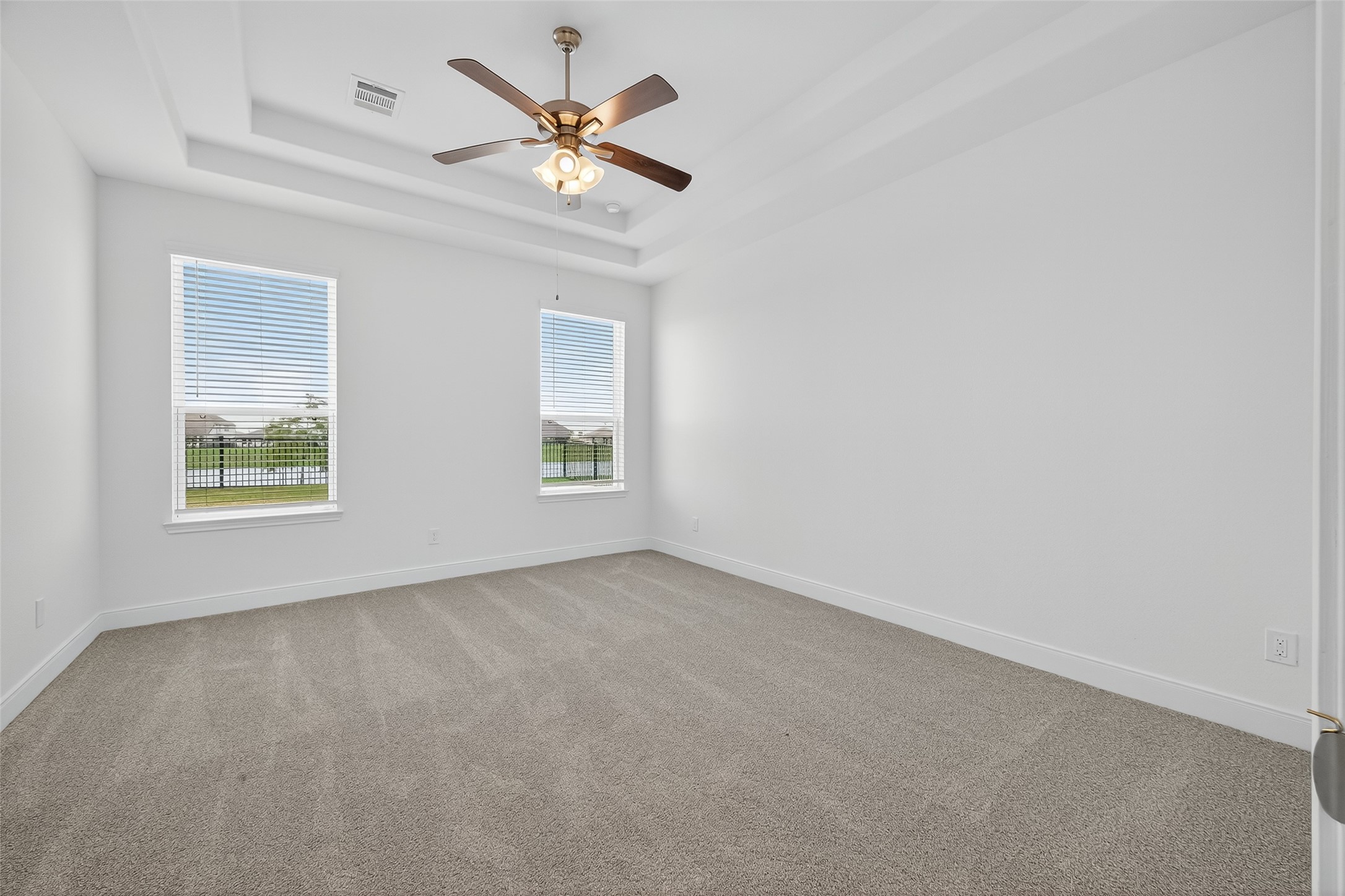 2919 Golden Isle Drive, Texas City, TX 77568