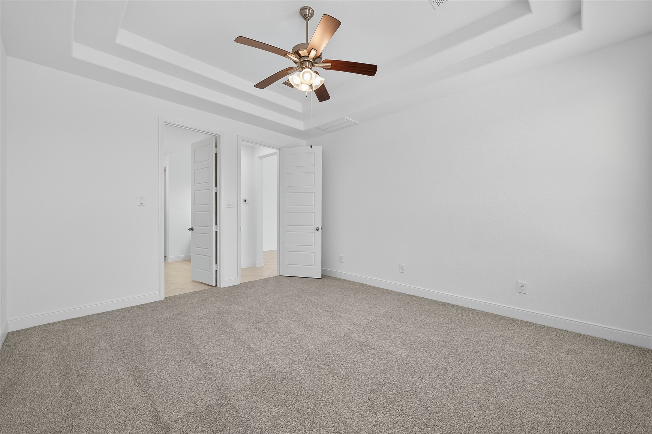 2919 Golden Isle Drive, Texas City, TX 77568