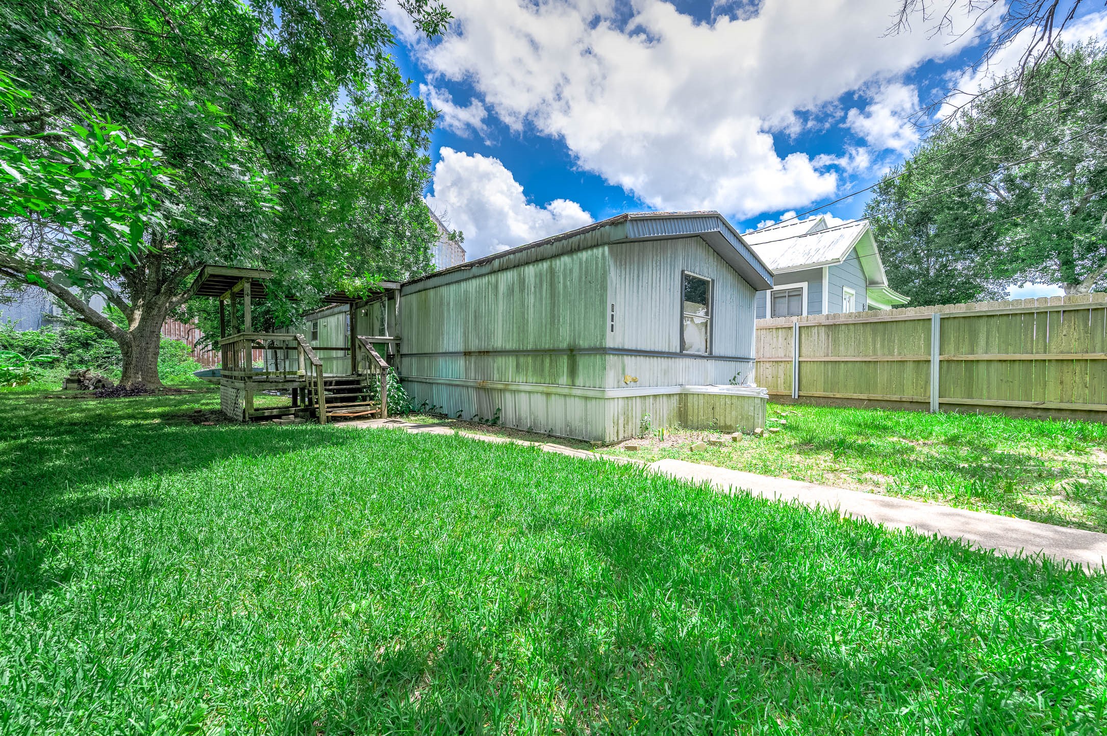 804 Chatman Street, Alvin, TX 77511 804 Chatman Street, Alvin, TX 77511