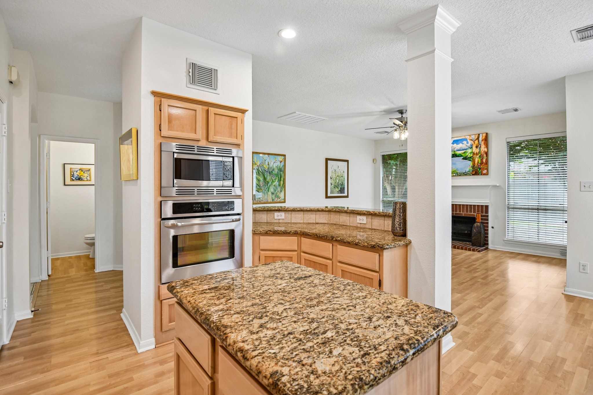 14010 Hazel Ridge Court, Houston, TX 77062