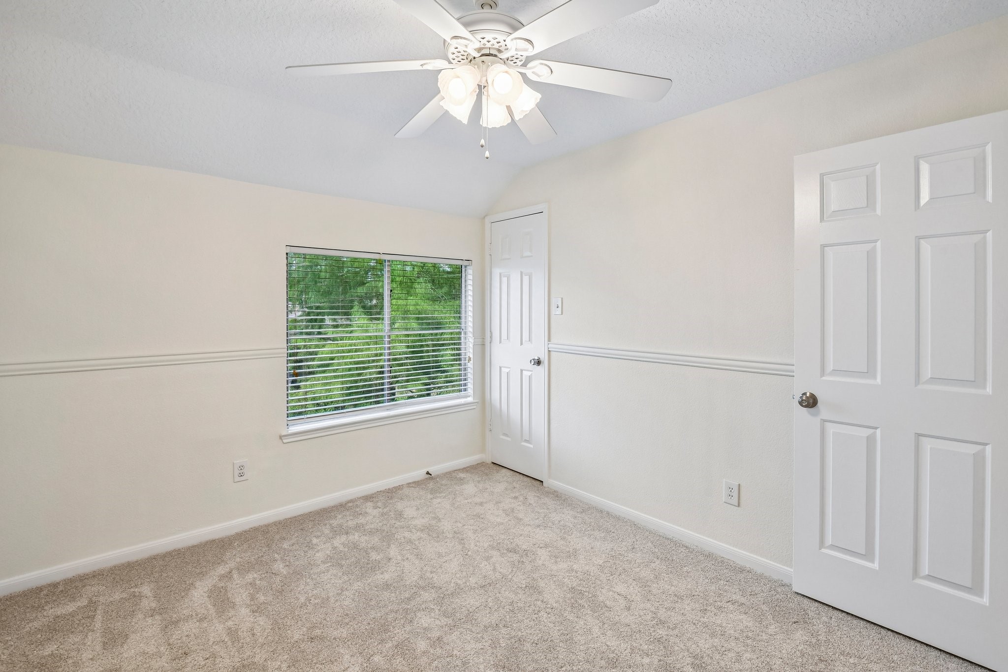 14010 Hazel Ridge Court, Houston, TX 77062